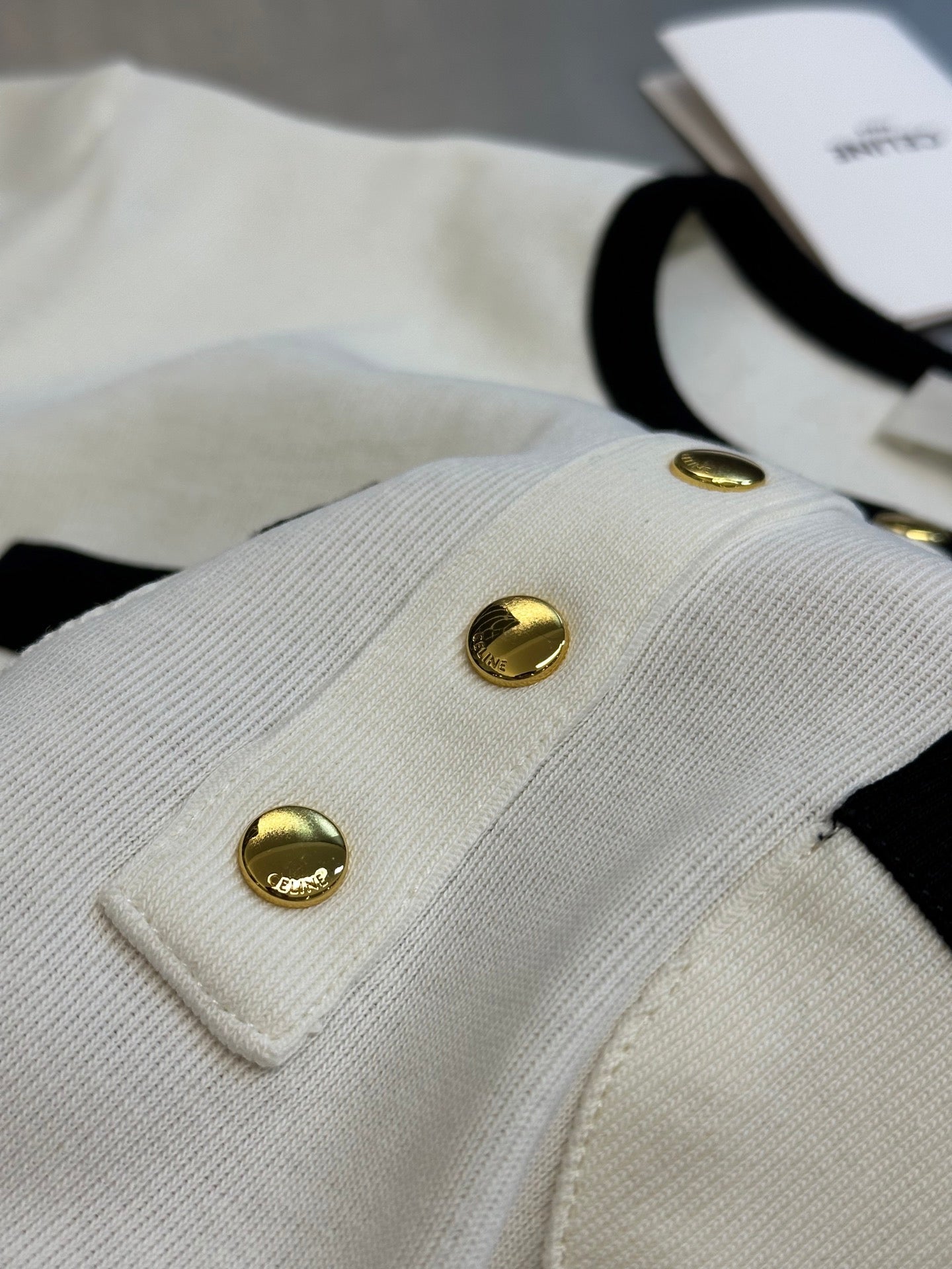 CELINE Women's Cropped T-Shirt in Cotton Jersey "Cream/Black"