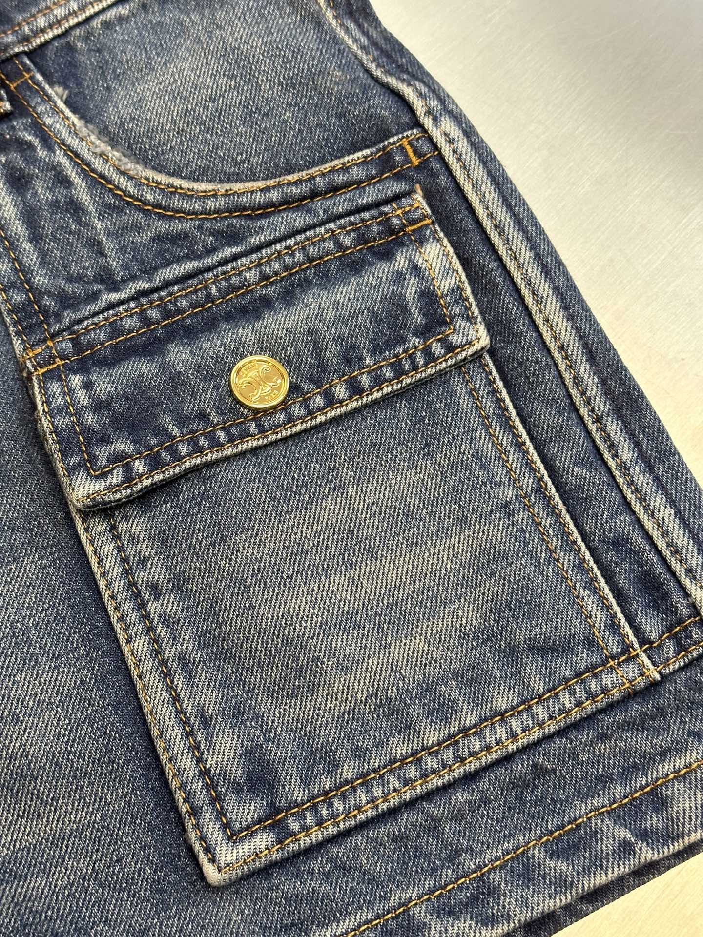 Celine Kitty Short