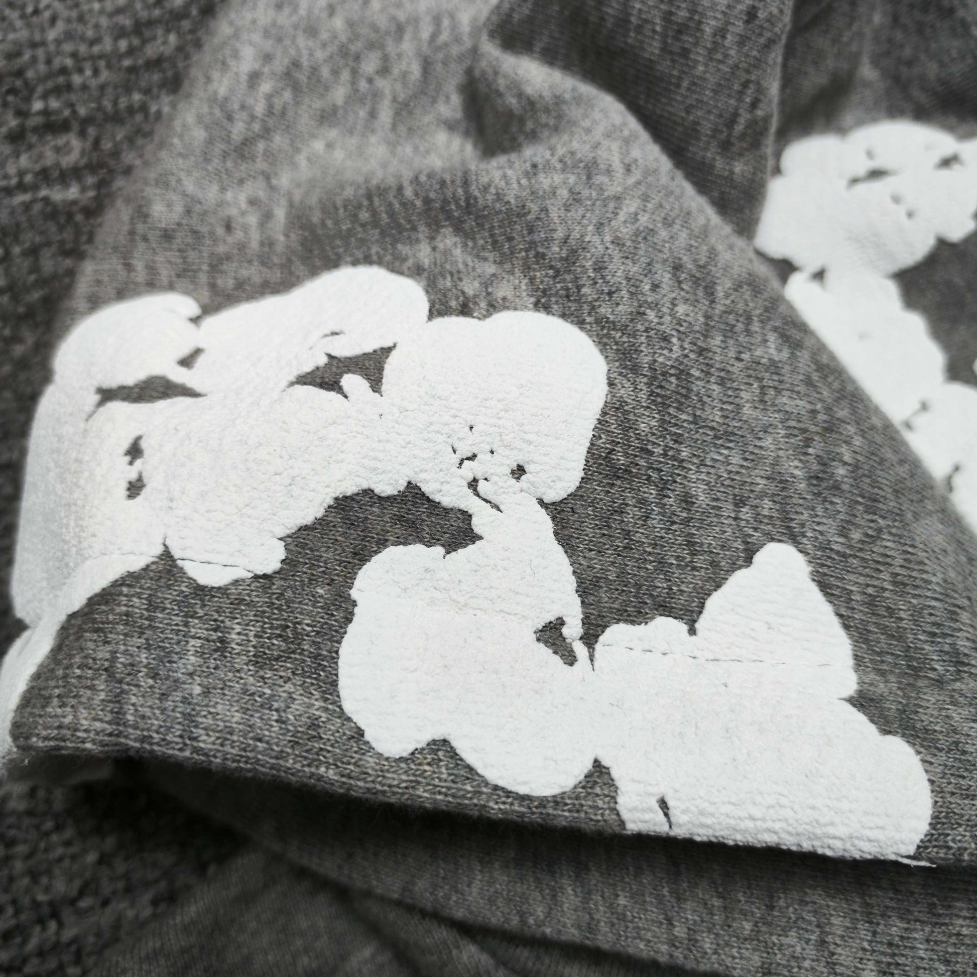 DENIM TEARS The Cotton Wreath Sweatshirt "Black"