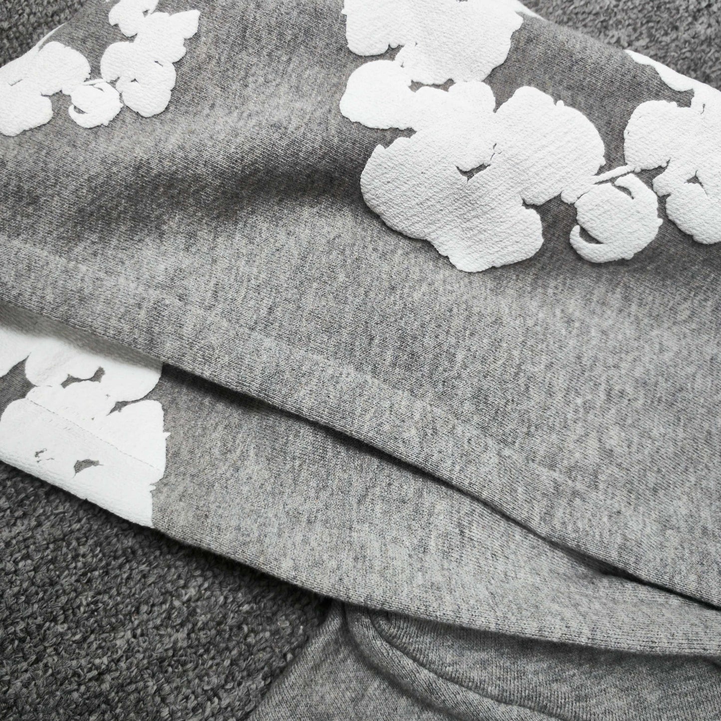 DENIM TEARS The Cotton Wreath Sweatshirt "Black"