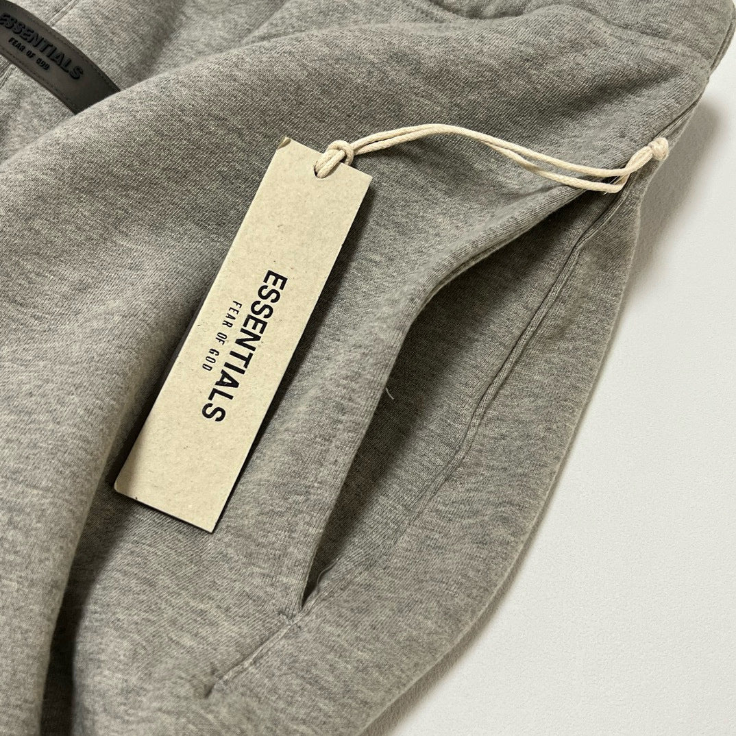 Fear of God EssentialsSS22 Shorts 1977