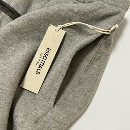 Fear of God EssentialsSS22 Shorts 1977