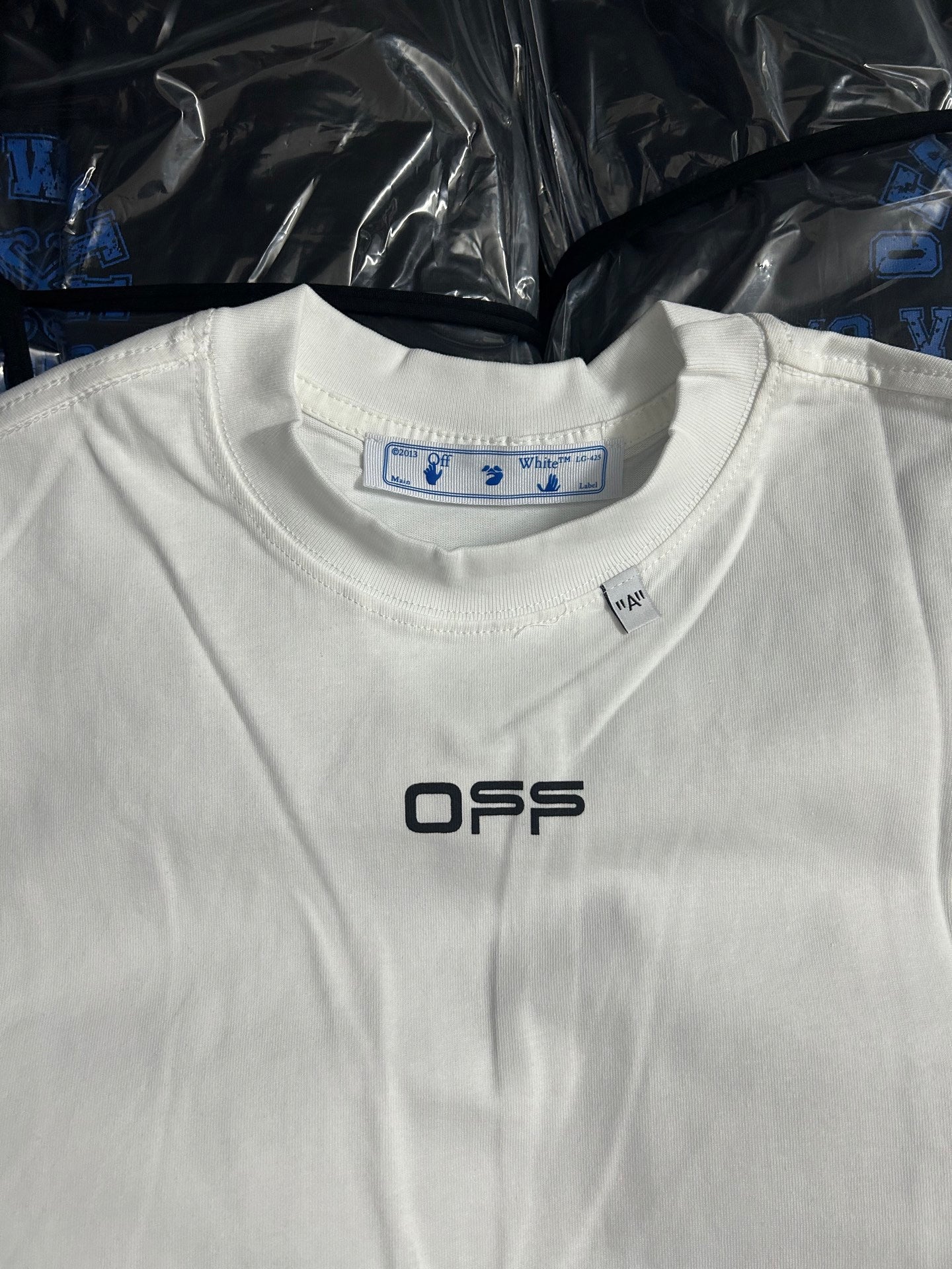 Off-White Caravaggio Arrow T-Shirt 'Black'
