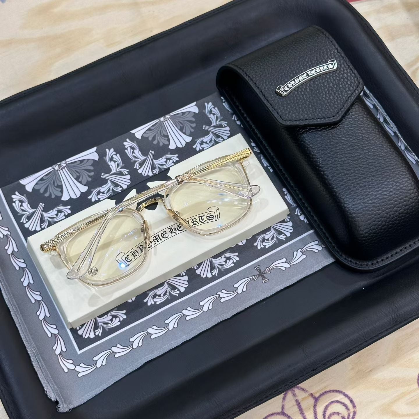 CHROME HEARTS STRAPADICTOME GLASSES