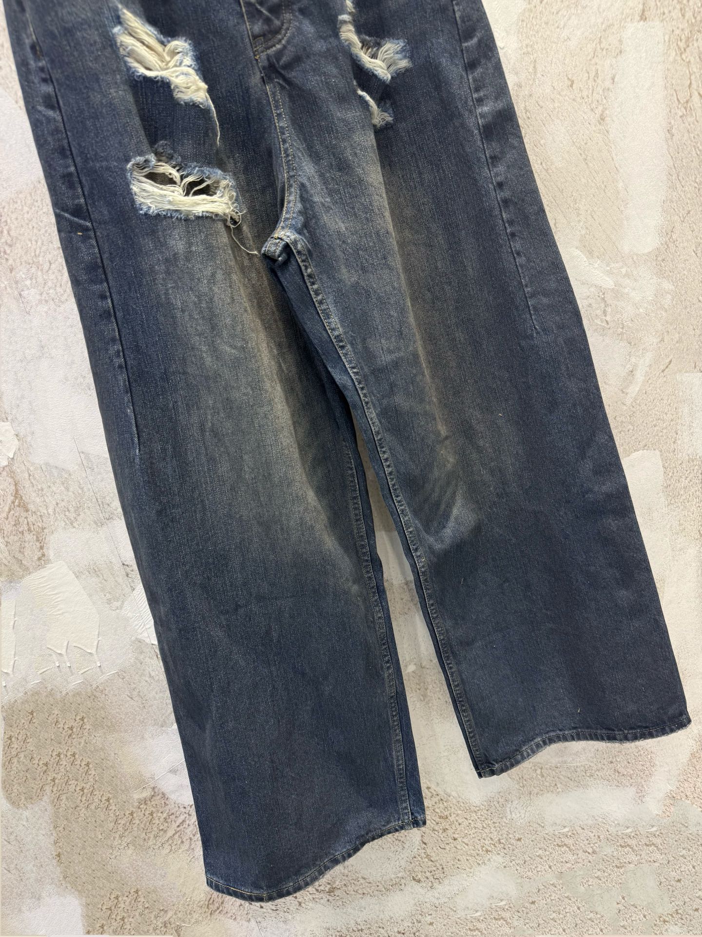 BALENCIAGA  Men's Baggy Pants in Blue