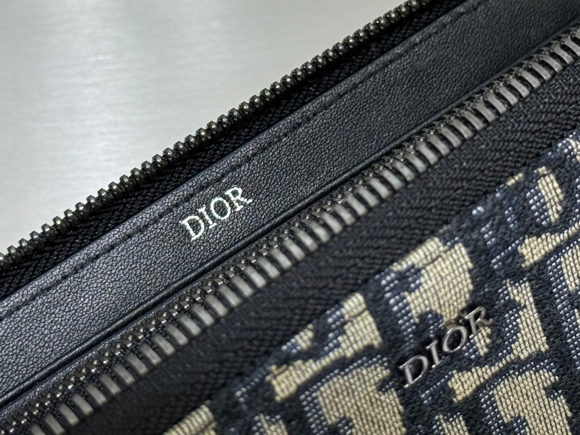 Dior Round zipper wallet