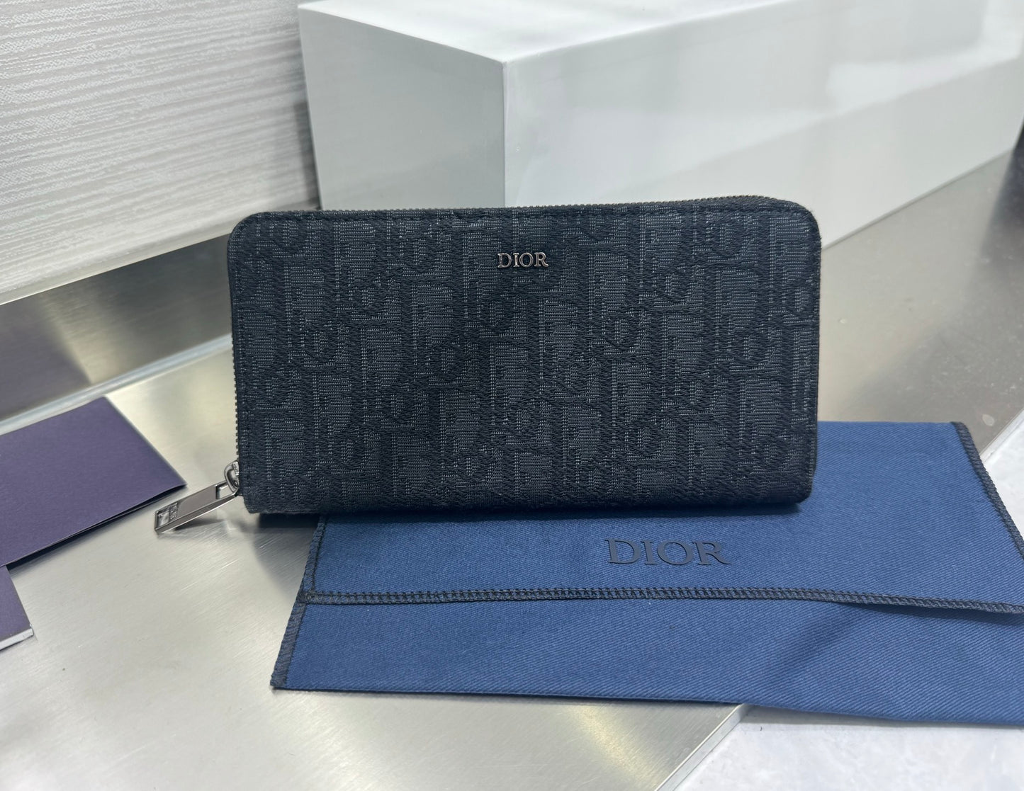 Dior Round zipper wallet
