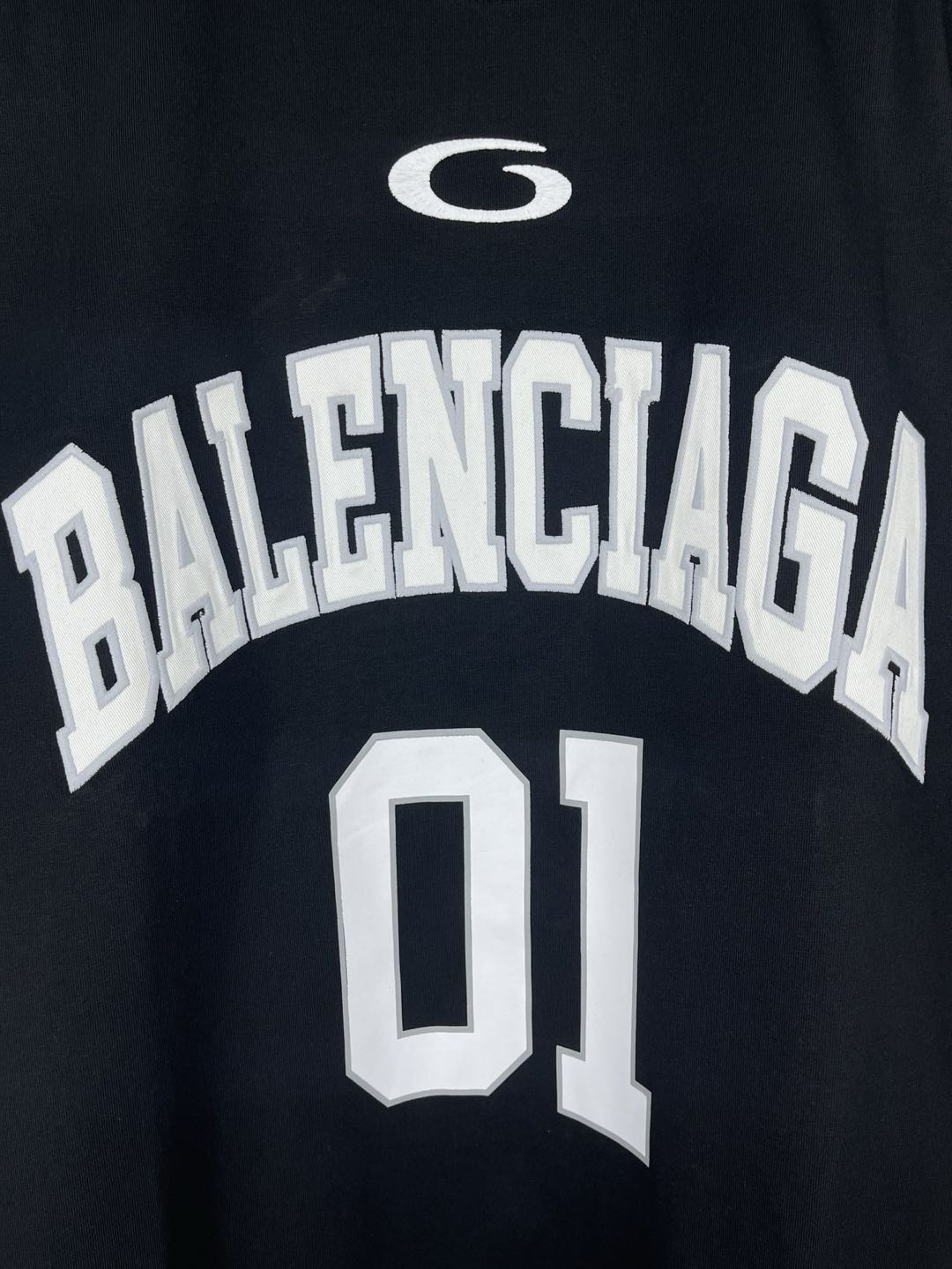 BALENCIAGA Men's Basketball Series Oversized T-Shirt "black"
