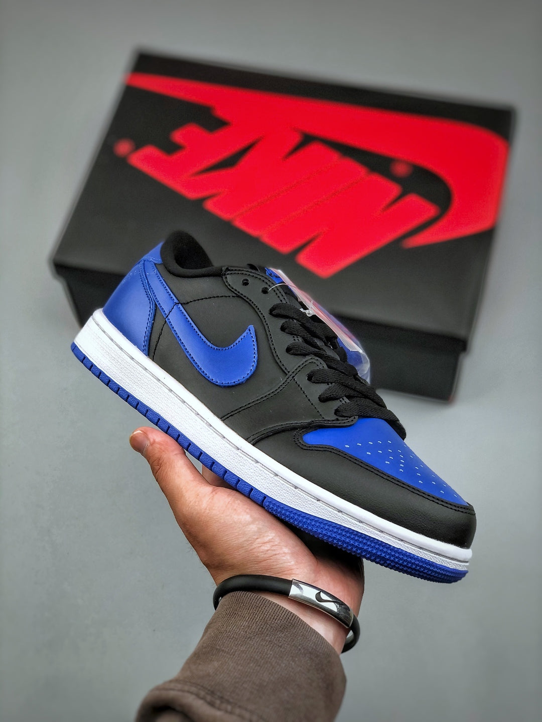 Nike Air Jordan 1 Low '85 "Black and Royal Blue"