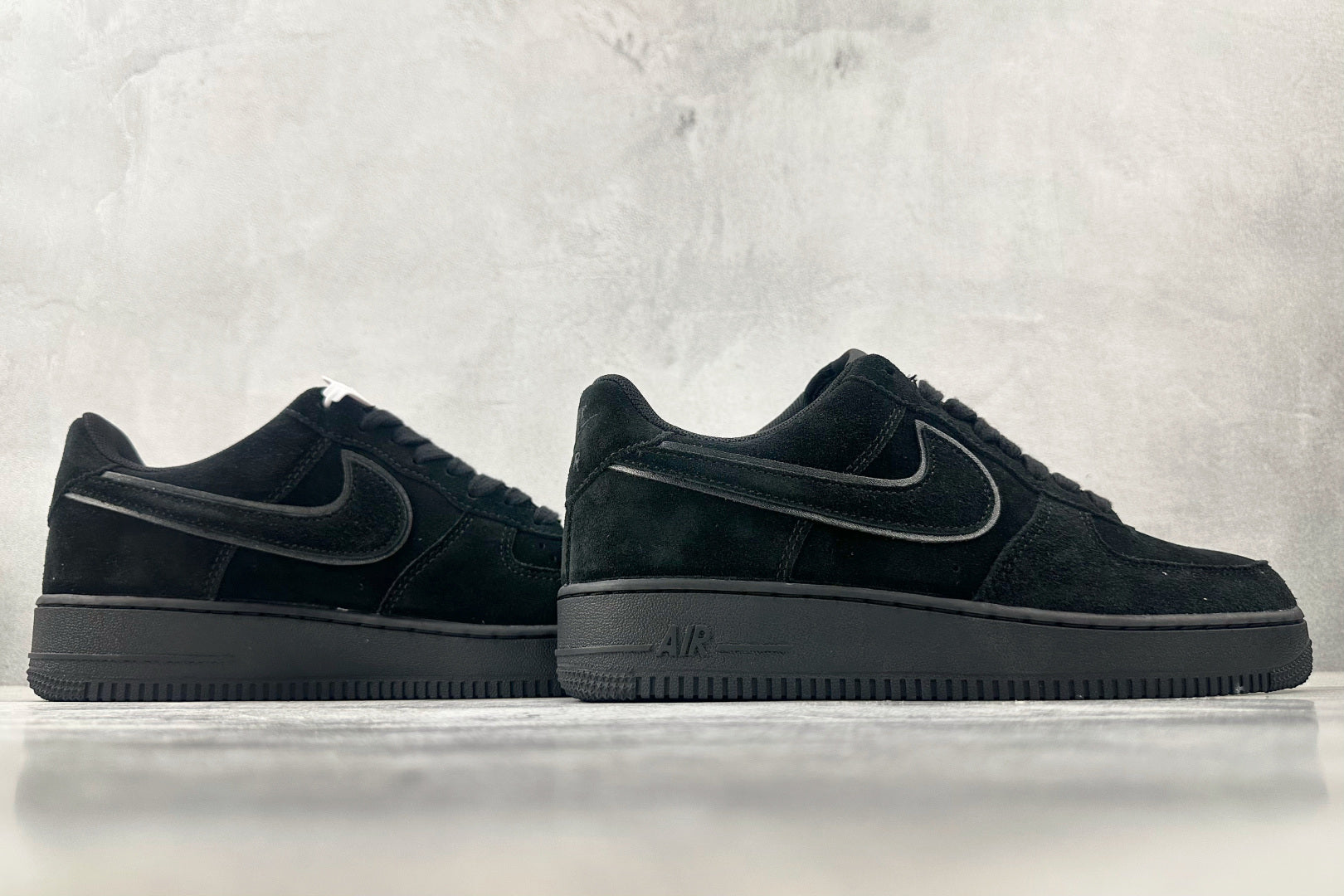 Nike Air Force 1 Low "Suede/Black Cat"