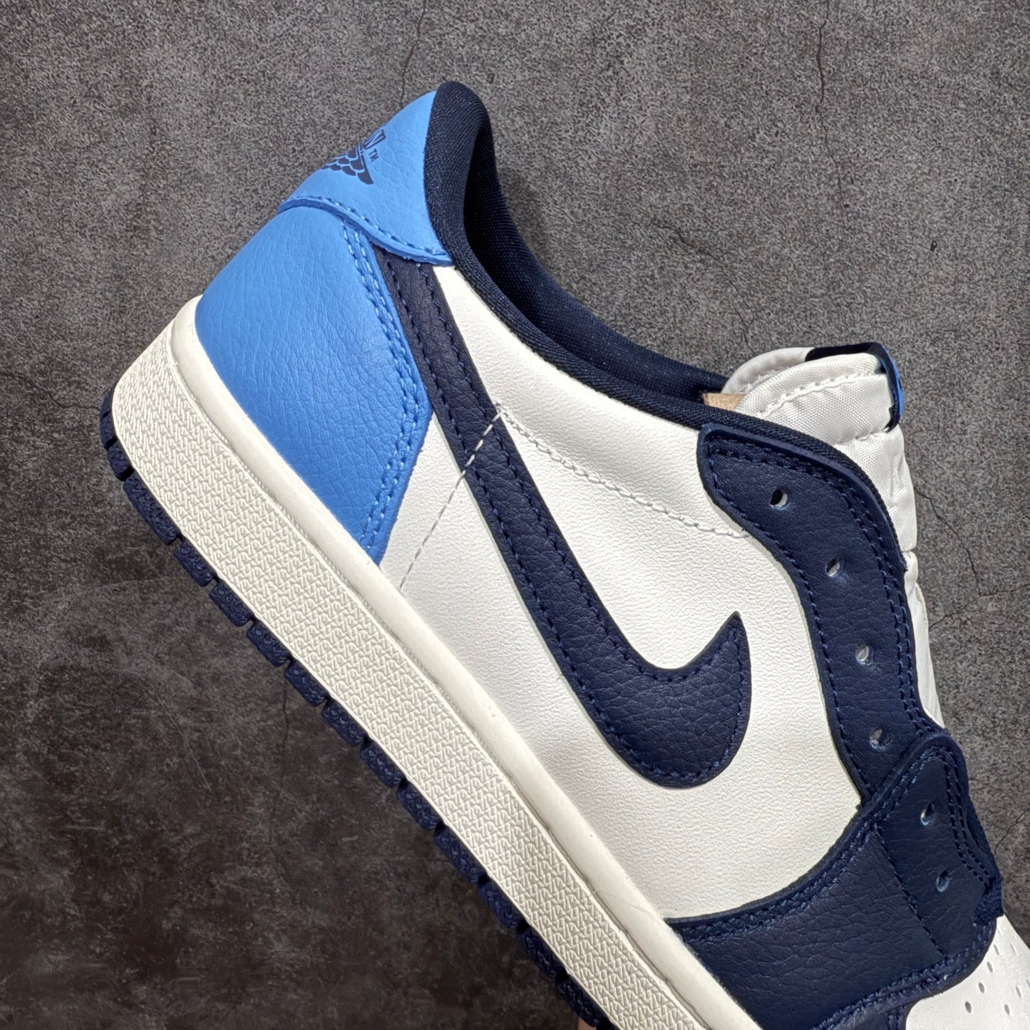 Nike Air Jordan 1 Retro Low OG "Obsidian"