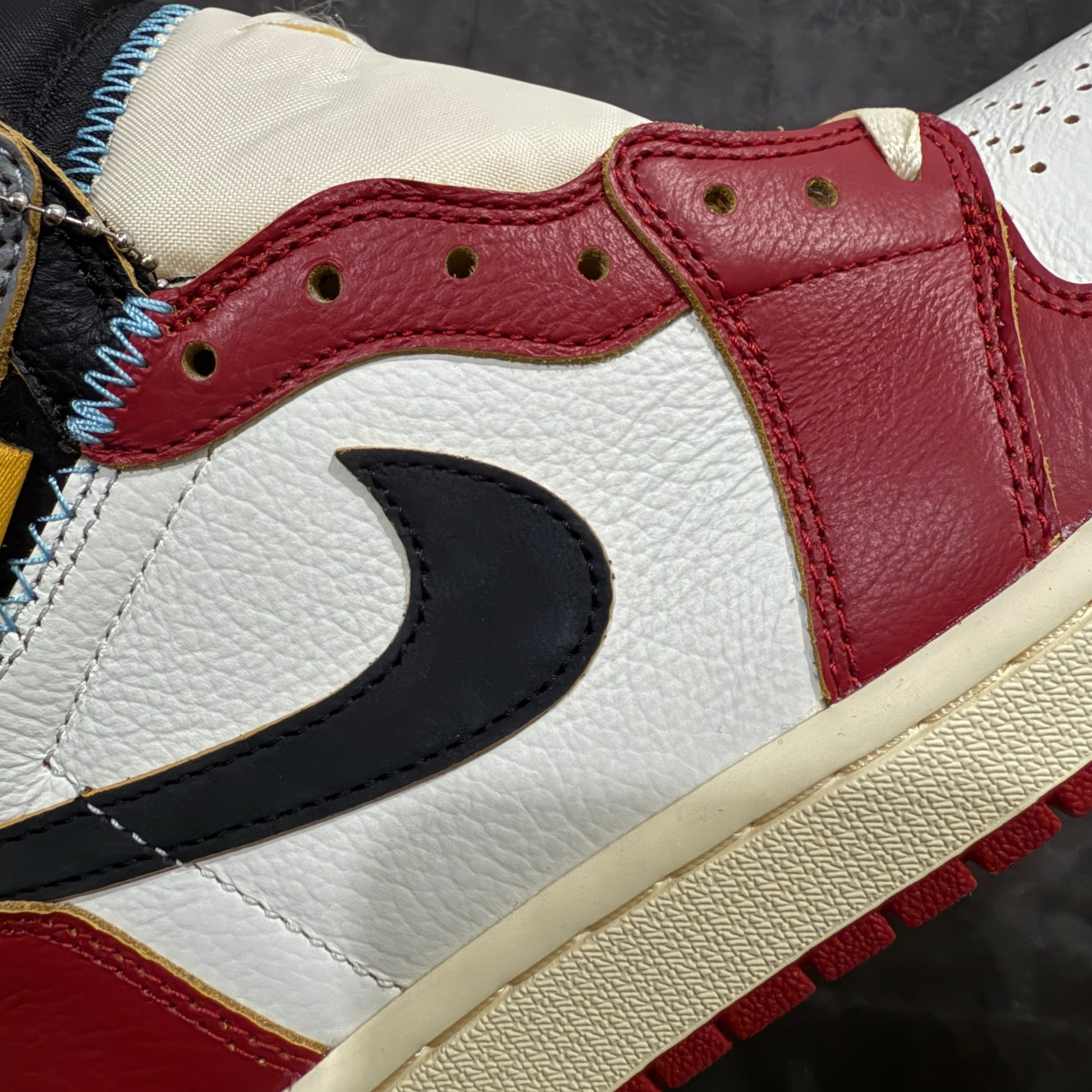 UNION × Nike Air Jordan 1 Retro High OG "Chicago/Shadow"