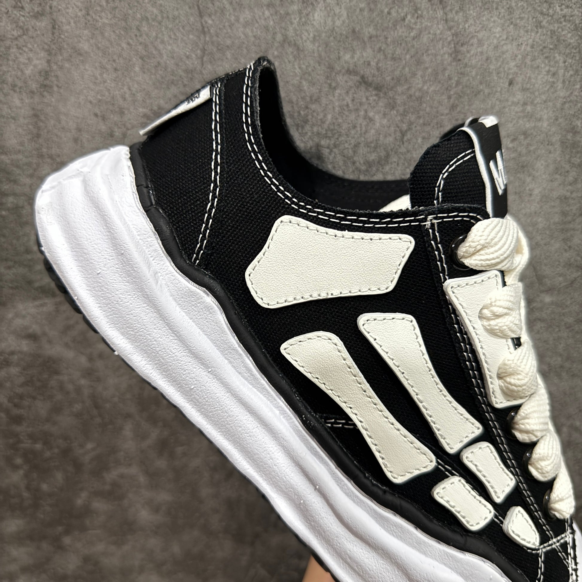 AMIRI × Maison MIHARA YASUHIRO PETERSON OG Sole Canvas Low-top Sneaker "Bones/Black"