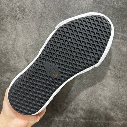 AMIRI × Maison MIHARA YASUHIRO PETERSON OG Sole Canvas Low-top Sneaker "Bones/Black"