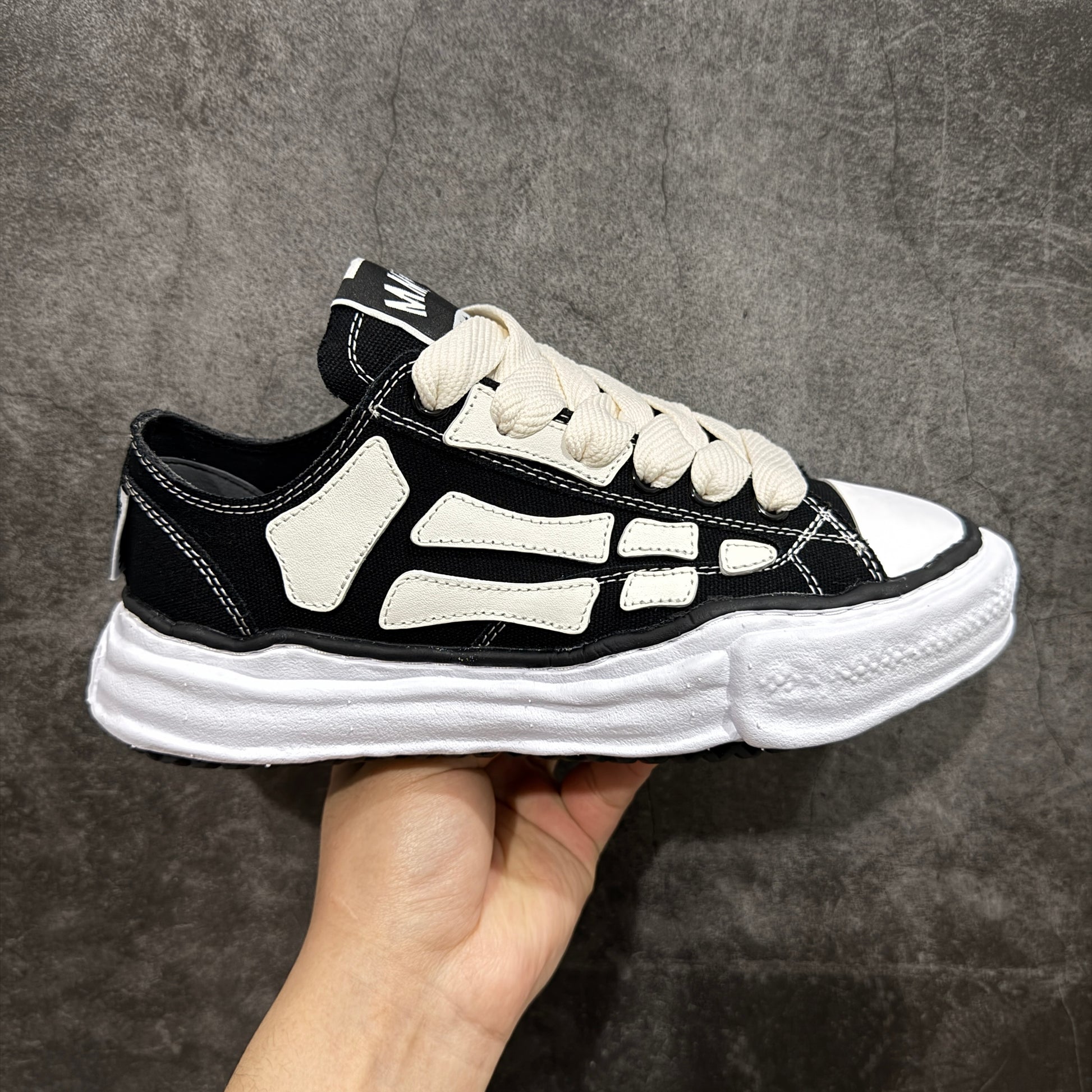 AMIRI × Maison MIHARA YASUHIRO PETERSON OG Sole Canvas Low-top Sneaker "Bones/Black"