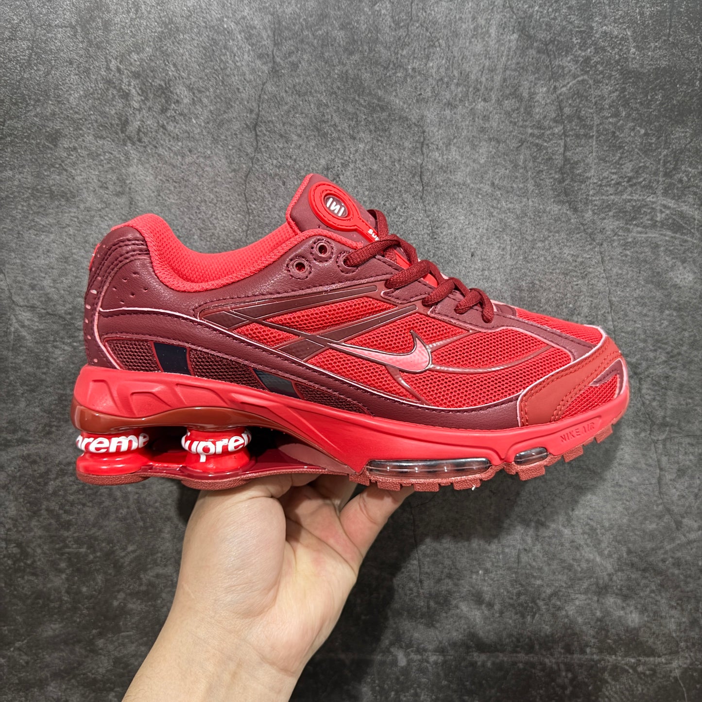 Supreme × Nike Shox Ride 2 "Speed Red/Siren Red-Barn"