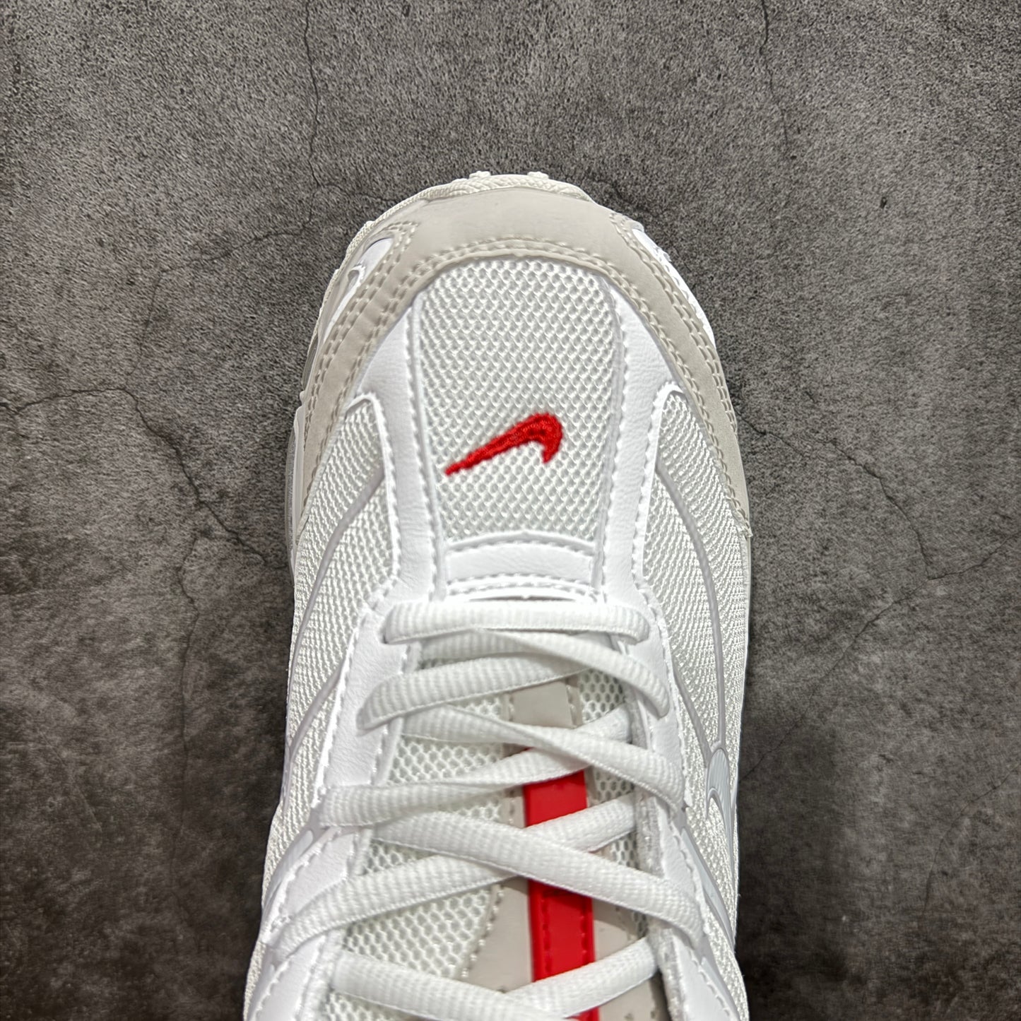 Supreme × Nike Shox Ride 2 "White/Grey Fog/Flat Platinum"