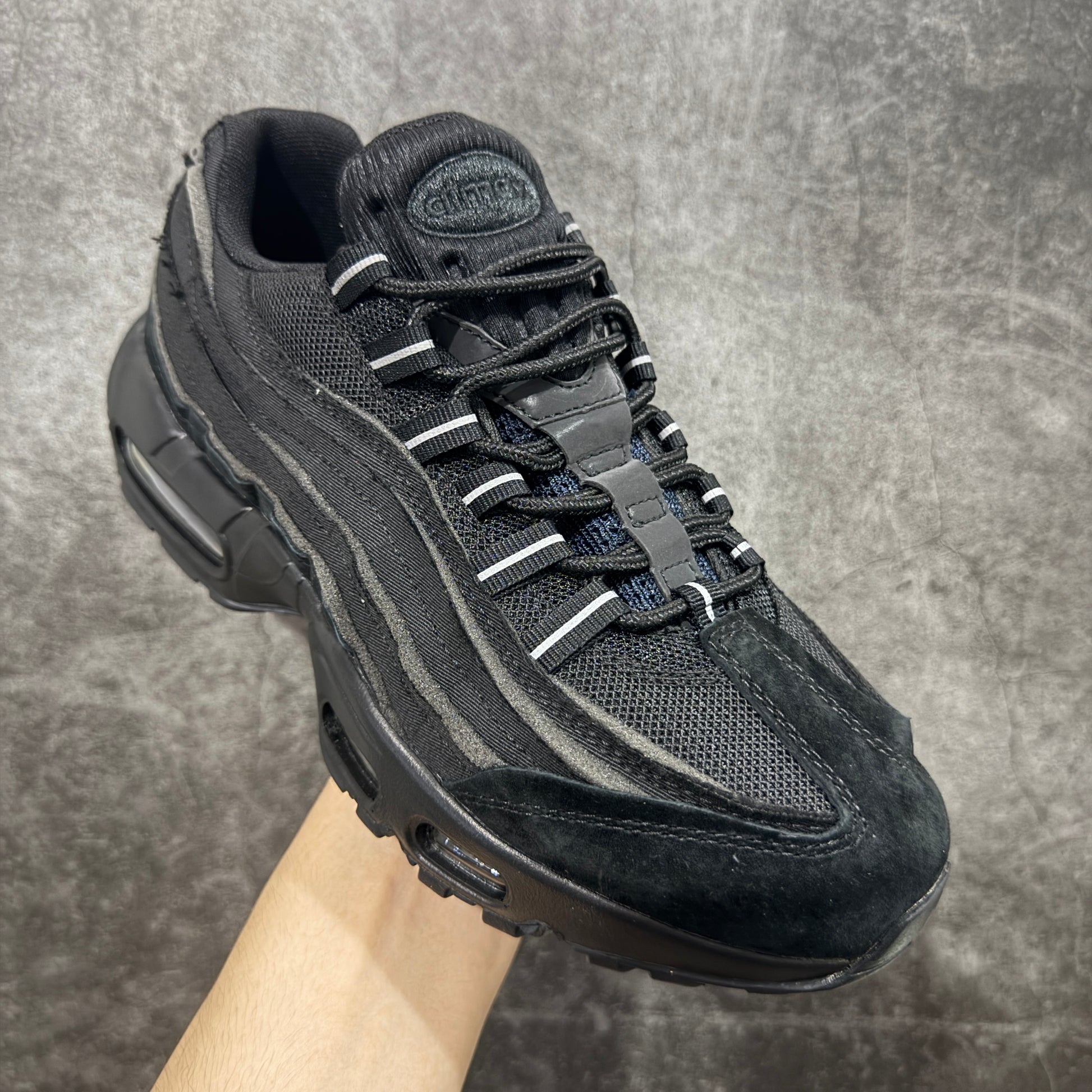 COMME des GARÇONS × Nike Air Max 95 "Black"