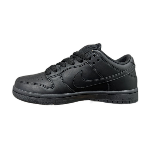 Nike SB Dunk Low Pro ISO "Triple Black"