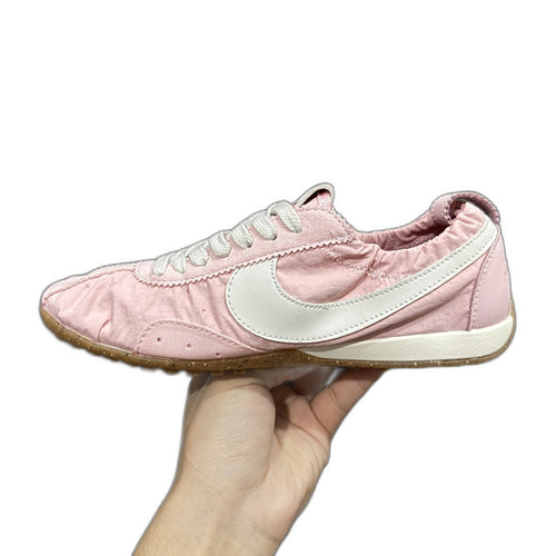 Jacquemus × Nike Women's Moon Shoe SP "Aluminum Pink"