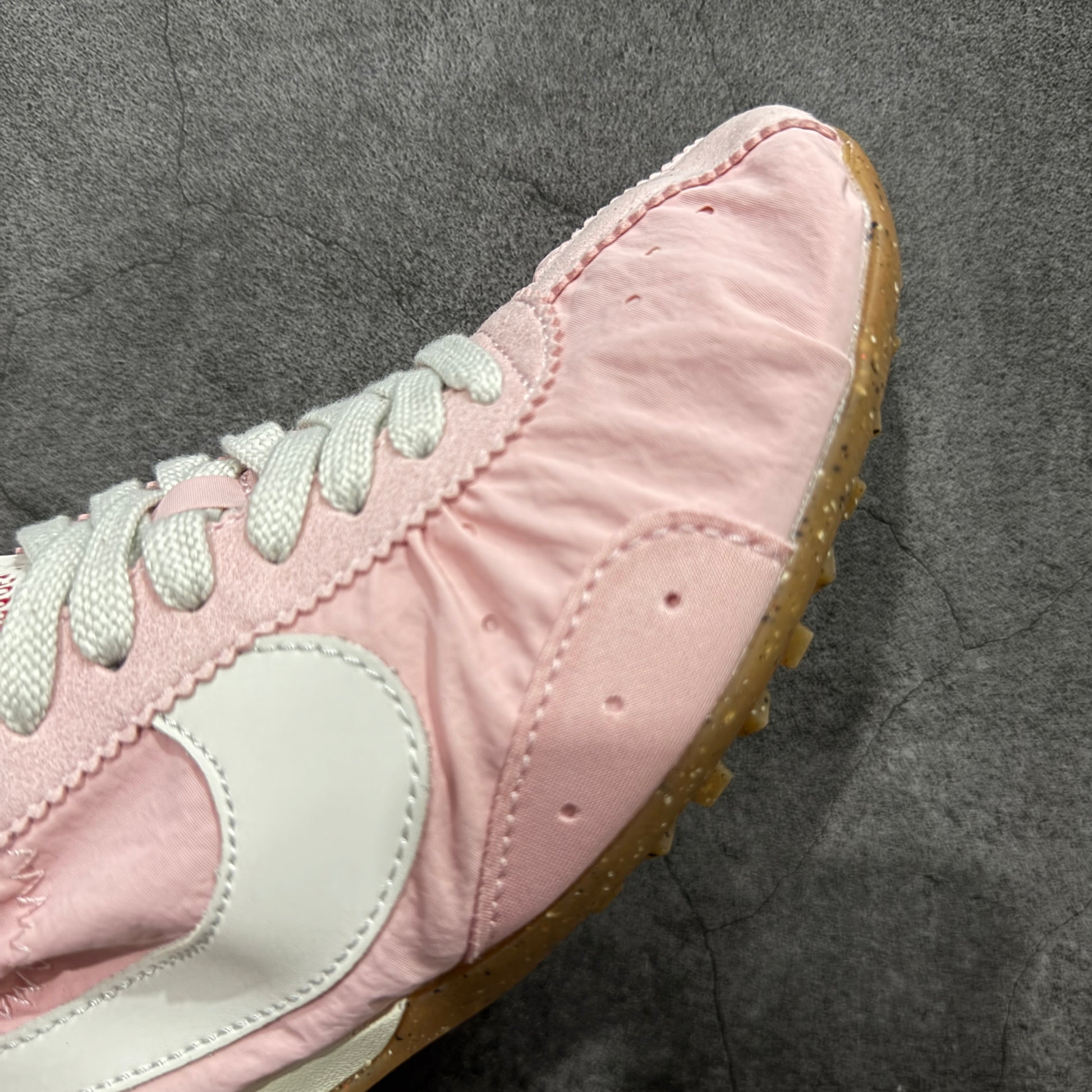 Jacquemus × Nike Women's Moon Shoe SP "Aluminum Pink"