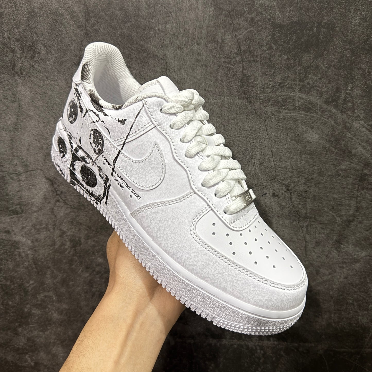 Supreme × Comme des Garçons SHIRT × Nike Air Force 1 Low "White"
