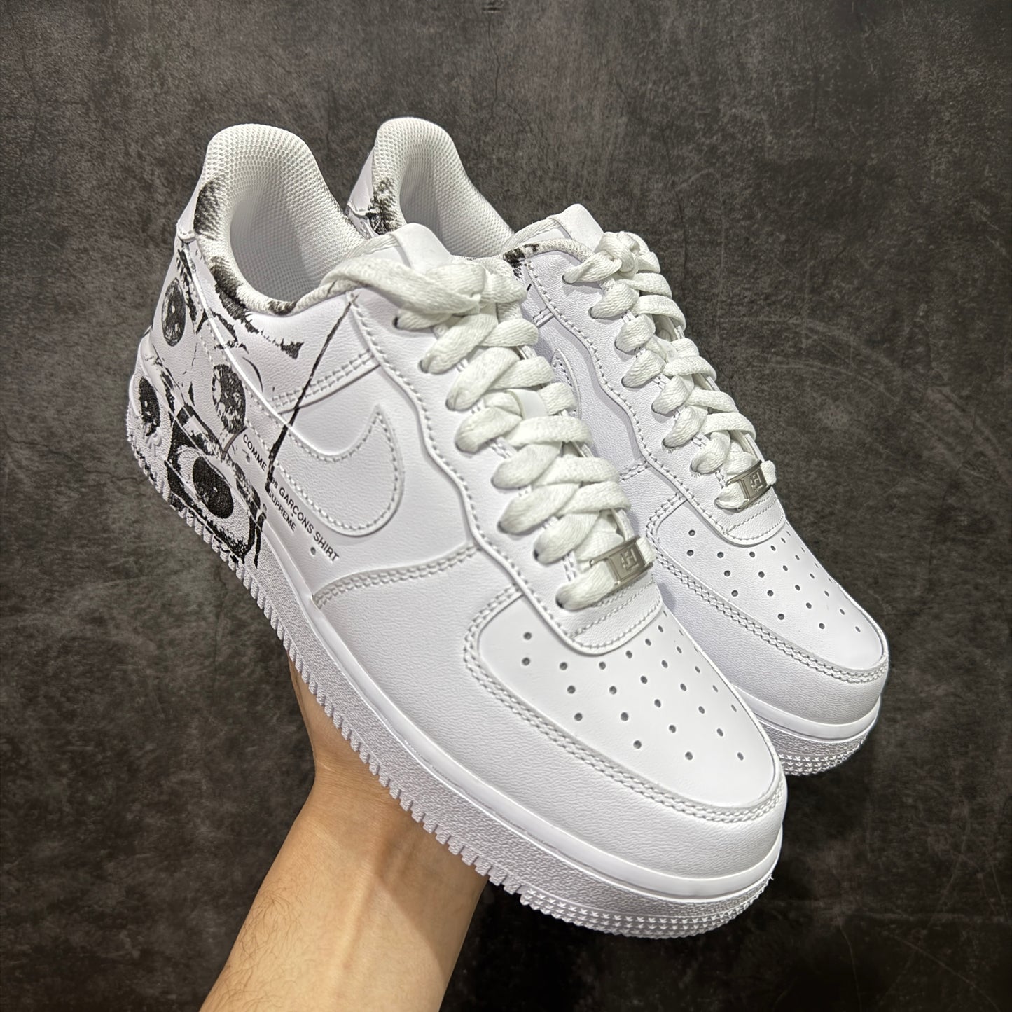 Supreme × Comme des Garçons SHIRT × Nike Air Force 1 Low "White"