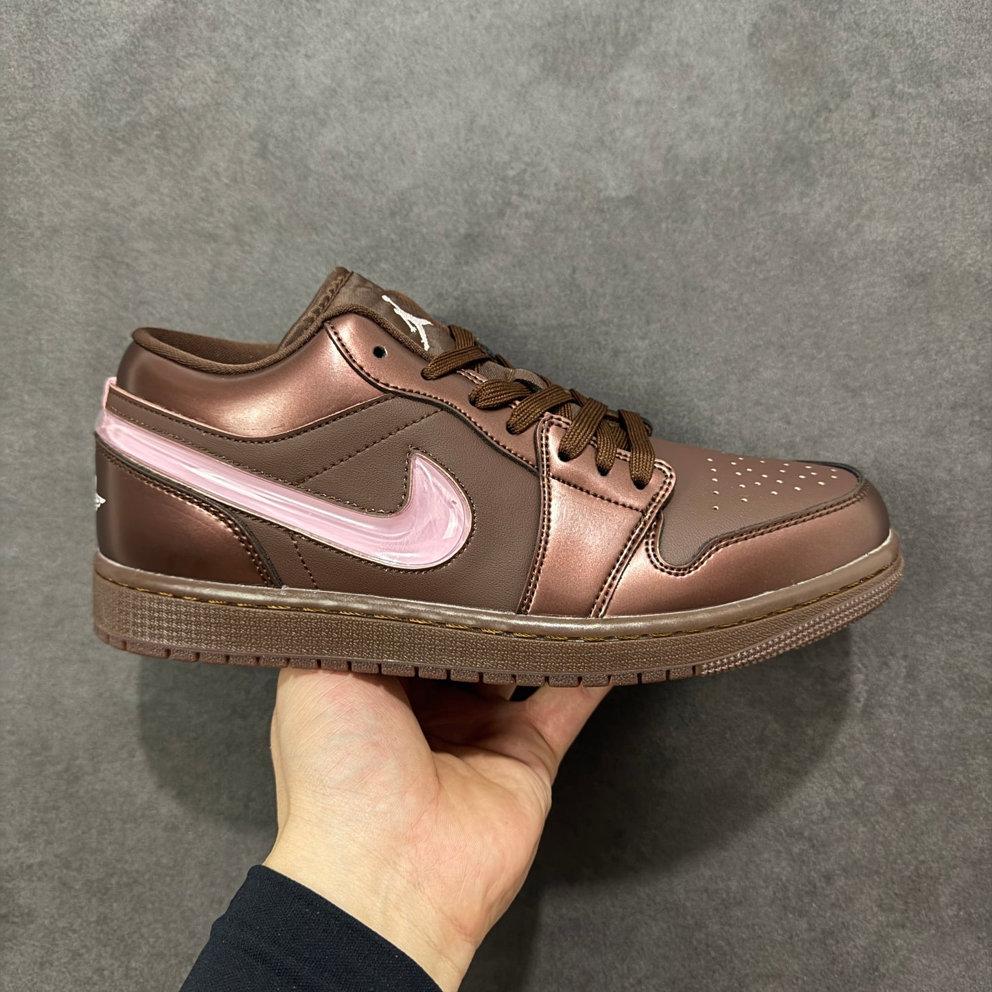 Nike Air Jordan 1 Low "Valentine’s Day" (2026)