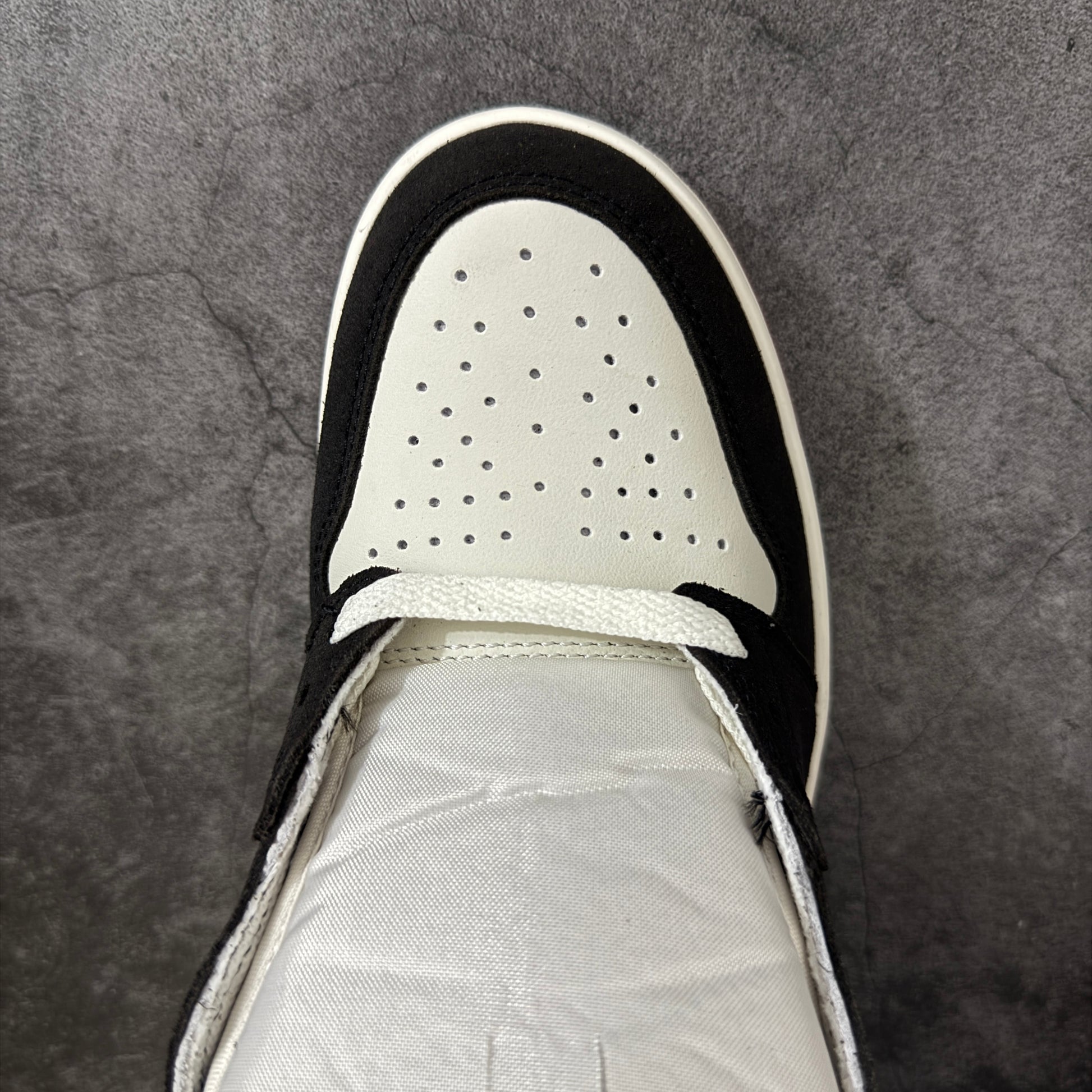 Nike Air Jordan 1 High OG "Love Letter"