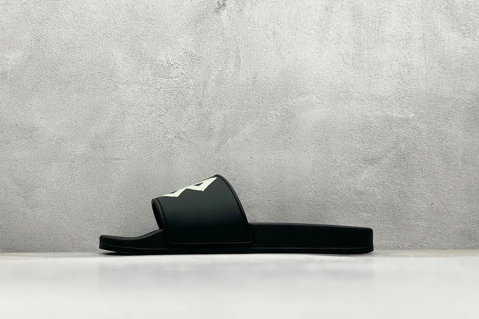 Balenciaga BB logo-prin slides