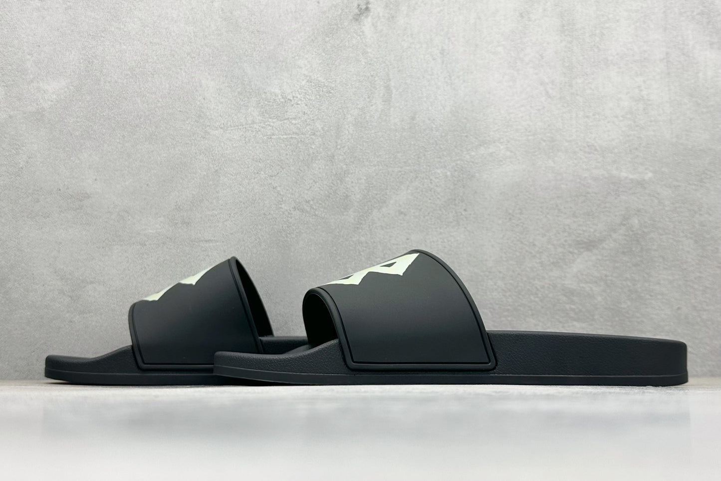 Balenciaga BB logo-prin slides