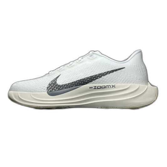 NIKE Pegasus Plus