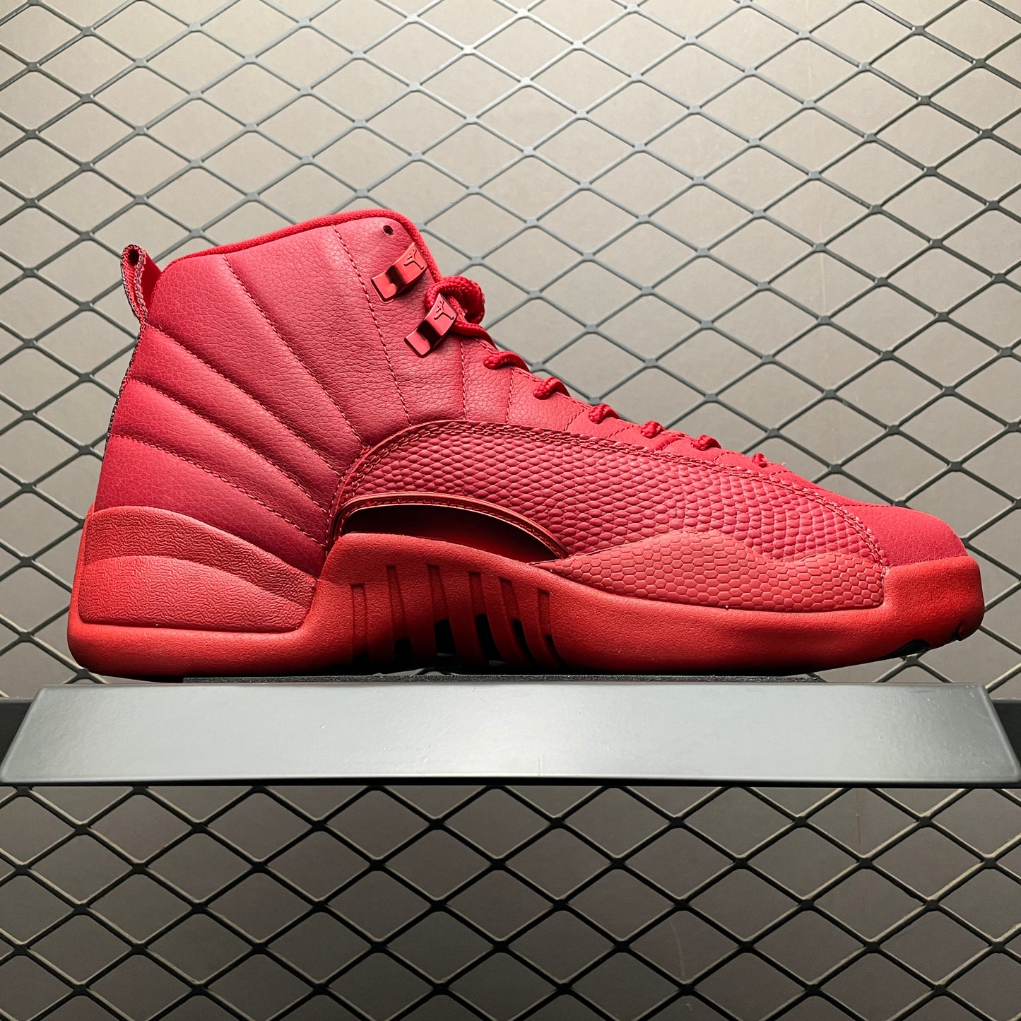 NIKE AIR JORDAN 12 RETRO "GYM RED" (2018)