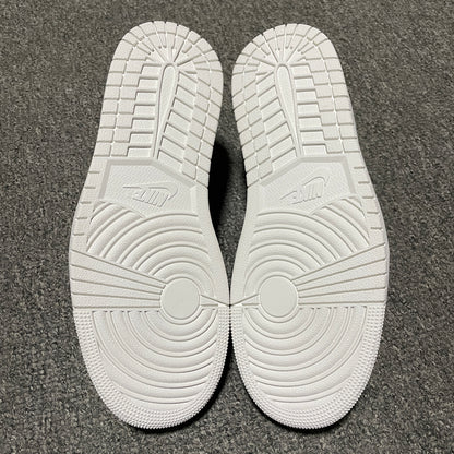 Travis Scott x Nike Air Jordan 1 Low OG “White Party