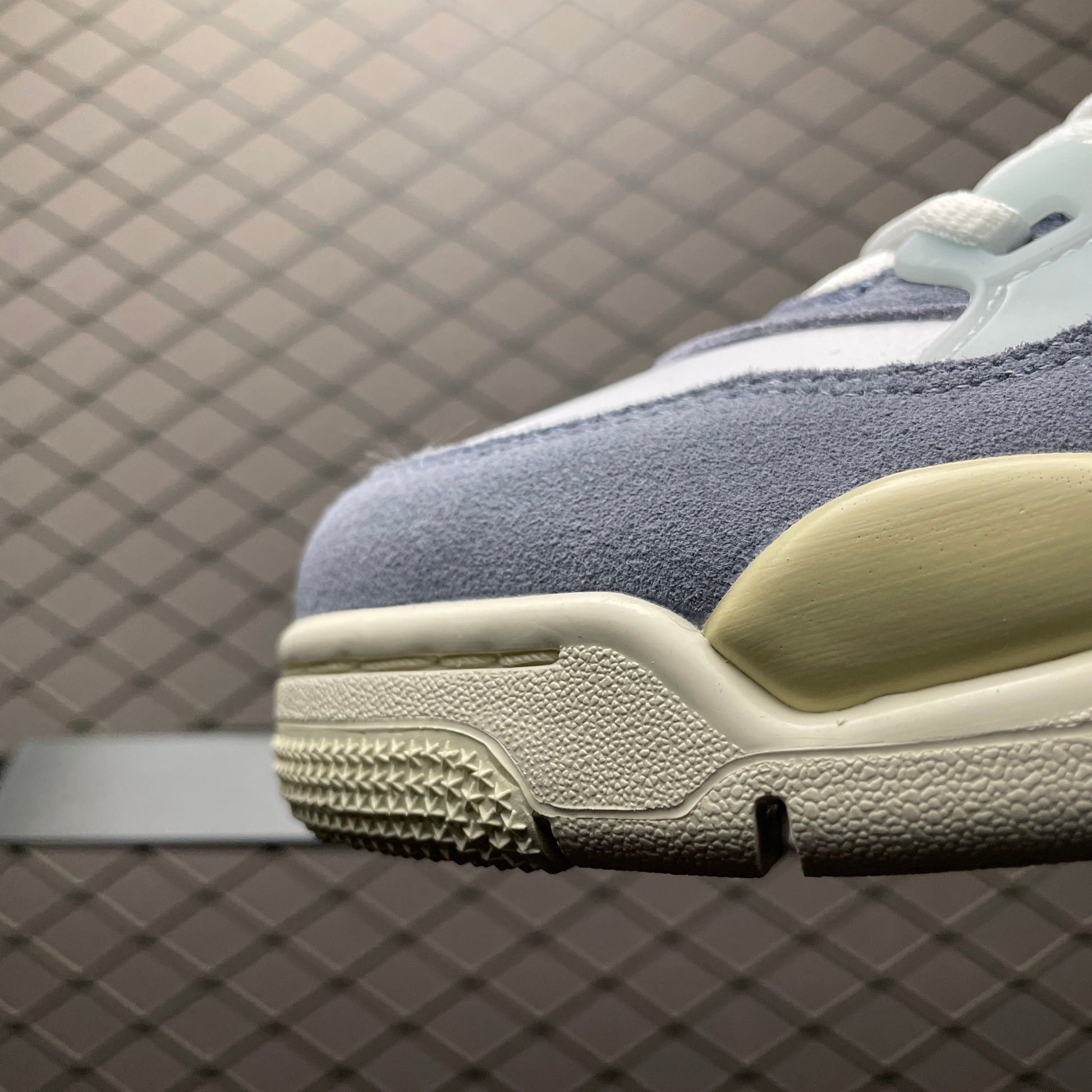 NIKE AIR Jordan 4 RM Diffused Blue Ashen Slate