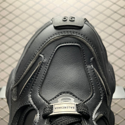 Balenciaga Cargo Sneaker 'Black'