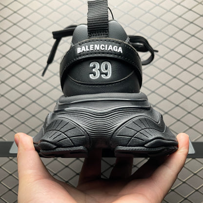 Balenciaga Cargo Sneaker 'Black'