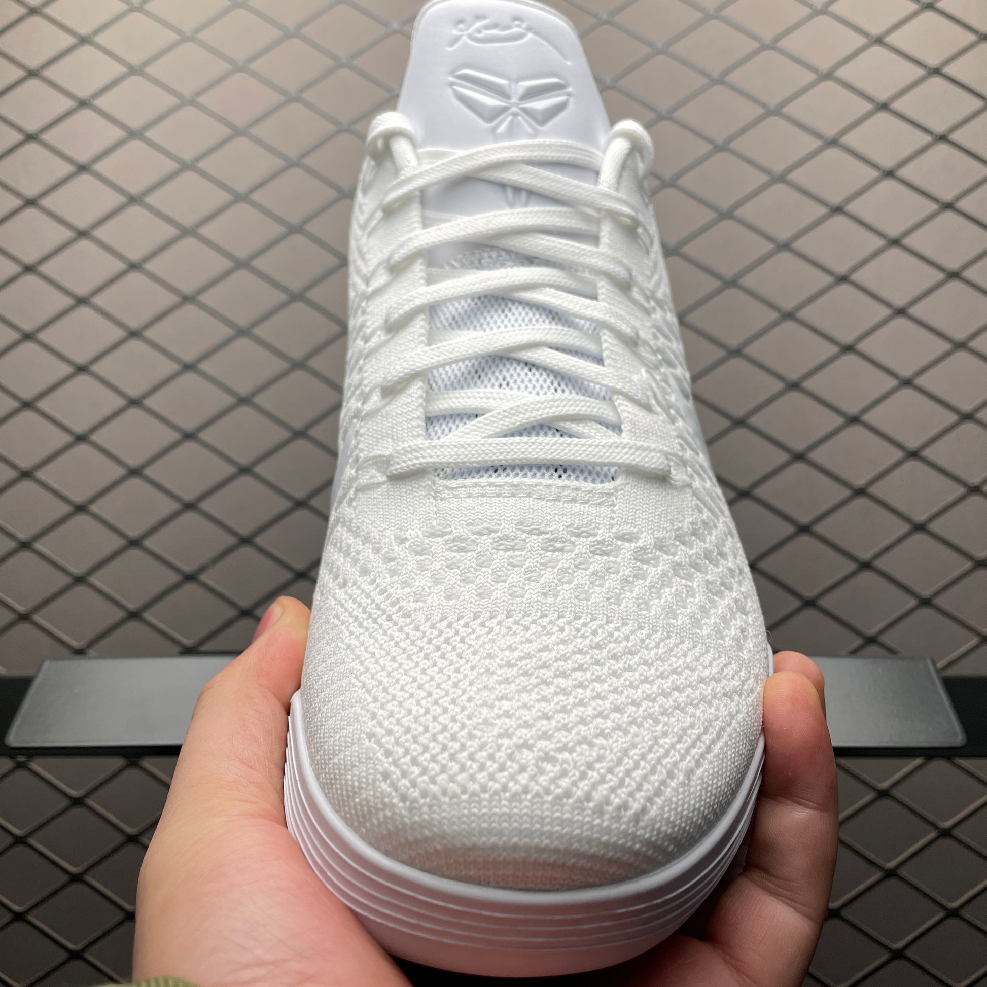Nike Kobe 9 Elite Low Protro Halo