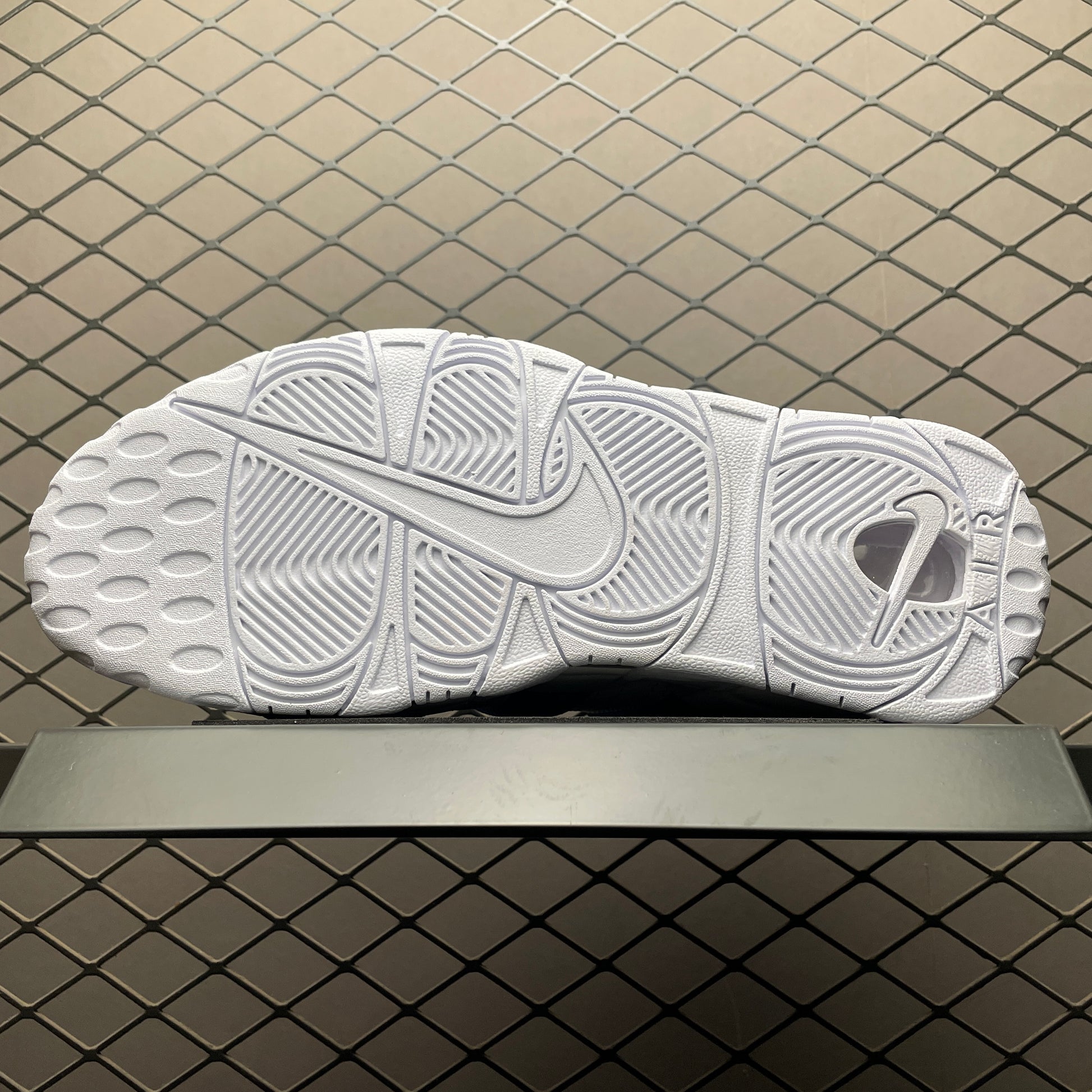 Nike Air More Uptempo Low 'White Hyper Royal'