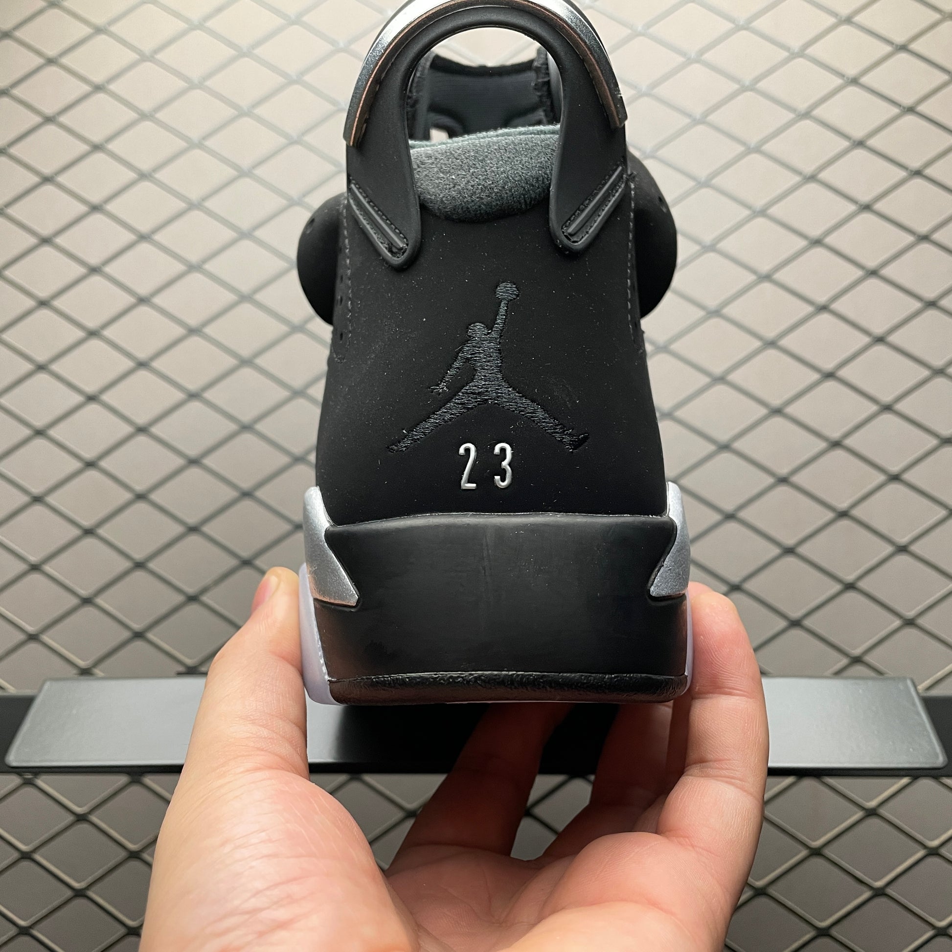 Nike Air Jordan 6 Retro "Metallic Silver"