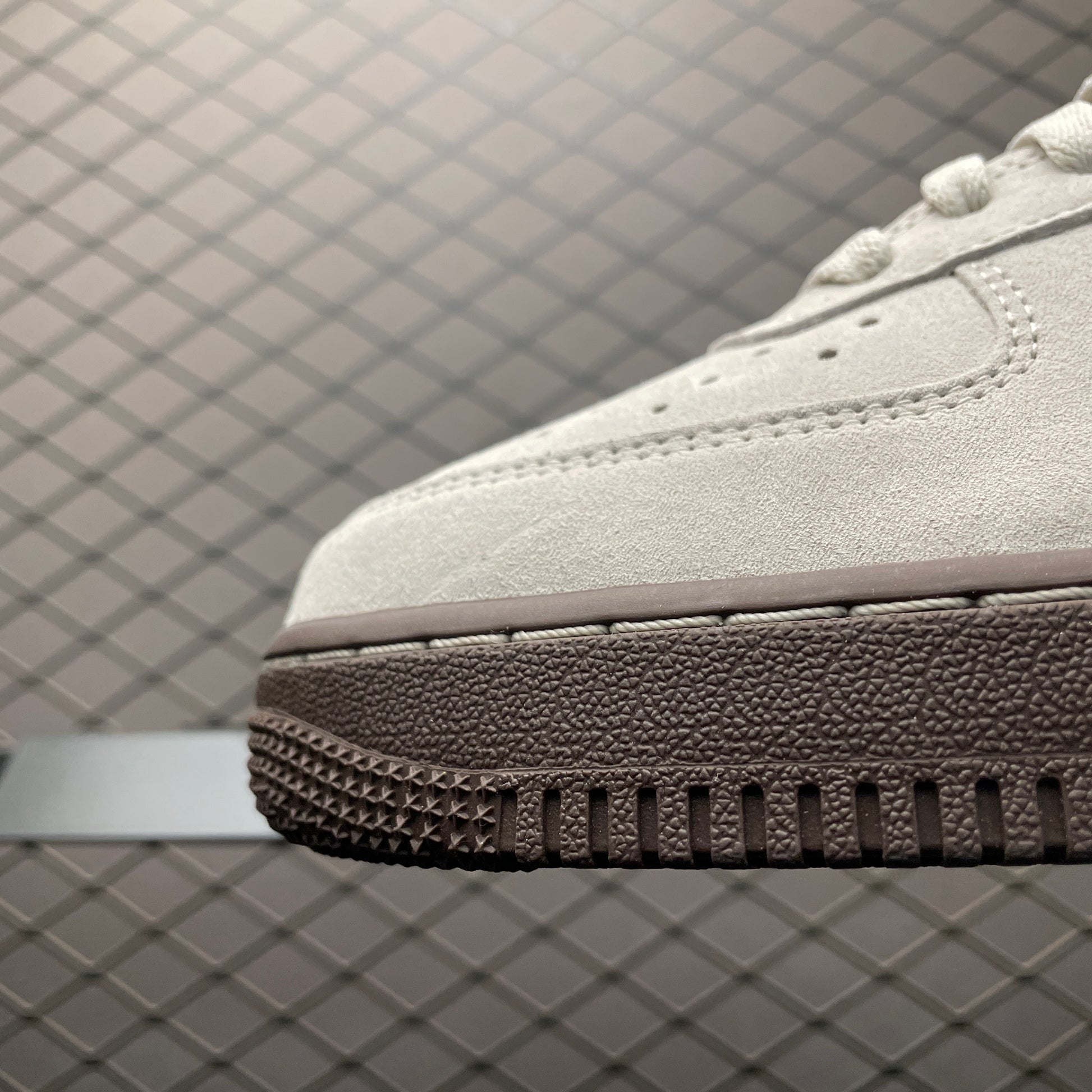 Nike Air Force 1 '07 "Light Orewood Brown/Baroque Brown"