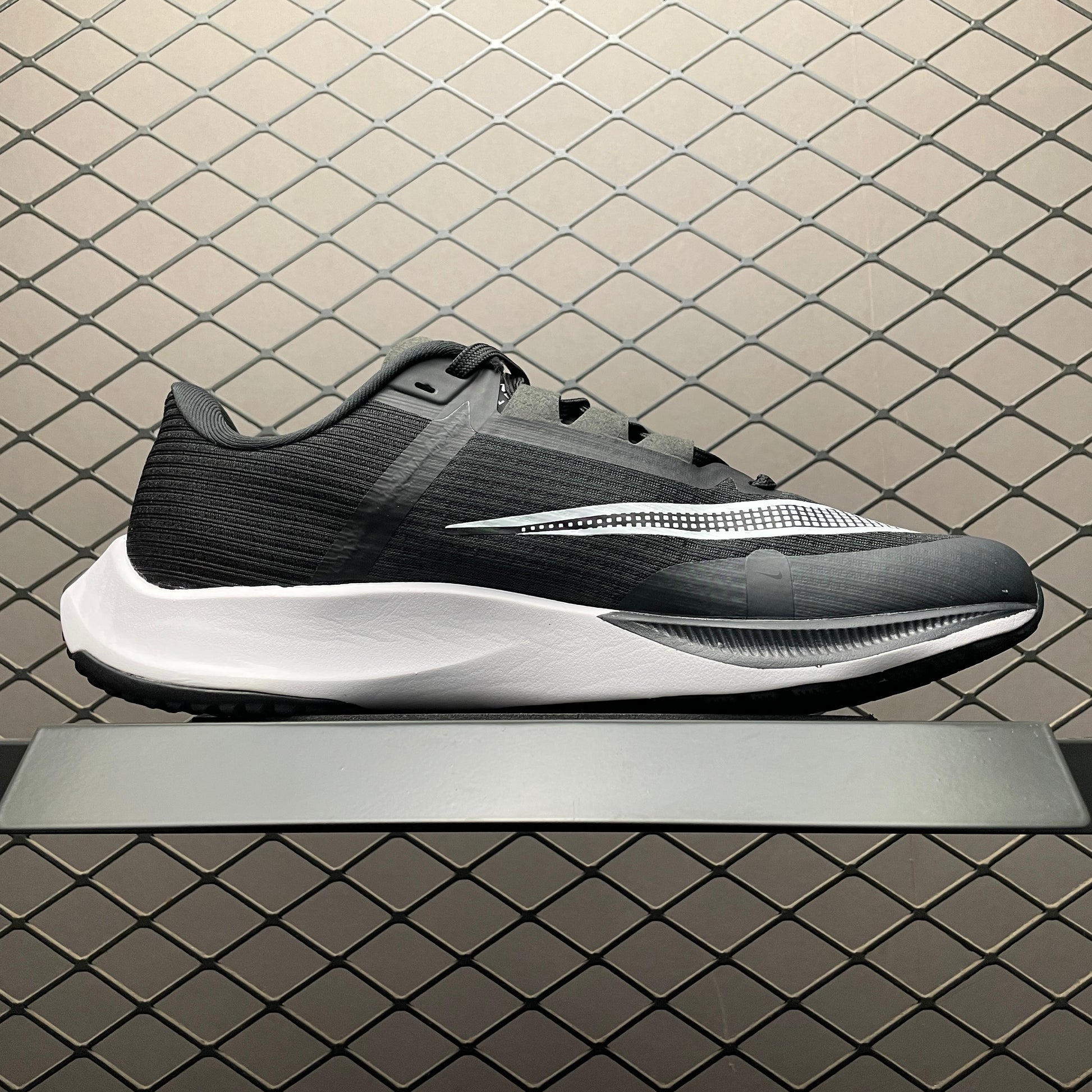 Nike Air Zoom Rival Fly 3 "Black/Anthracite/Volt/White"