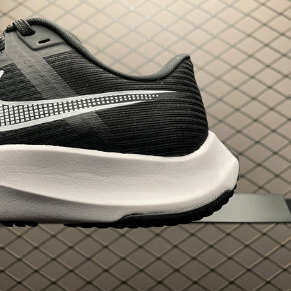 Nike Air Zoom Rival Fly 3 "Black/Anthracite/Volt/White"