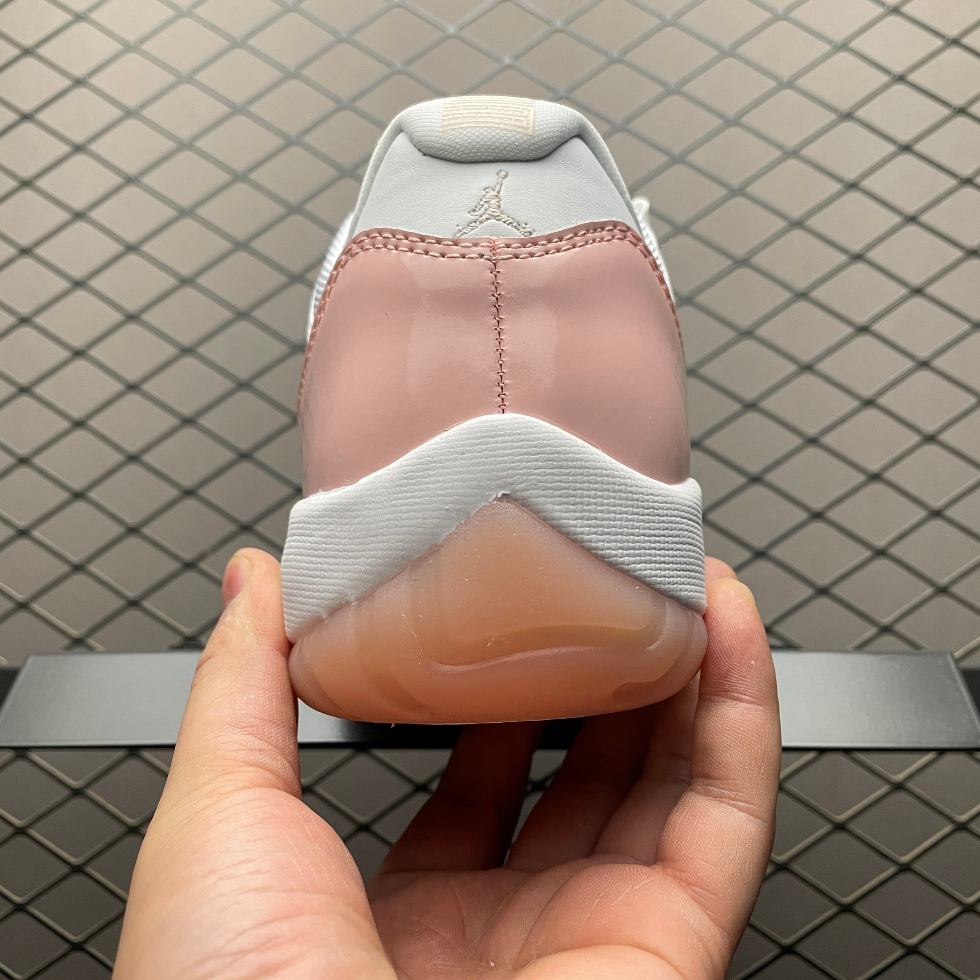 Nike Air Jordan 11 Retro Low "Legend Pink"