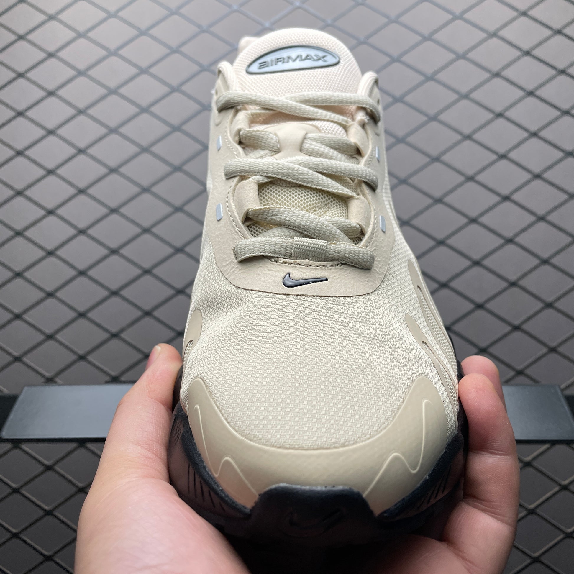 Nike Air Max DN8 “Light British Tan"