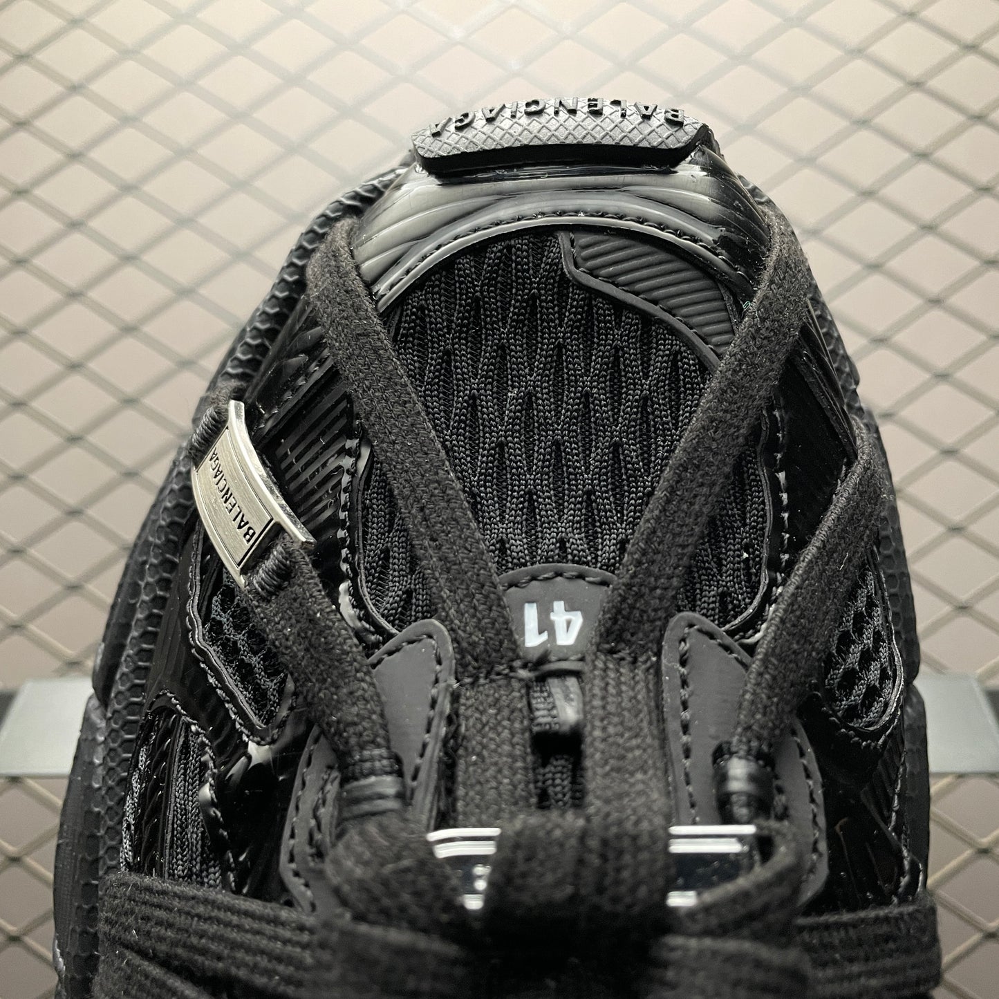 Balenciaga Men's 3xl Extreme Laces B Sneaker in Black