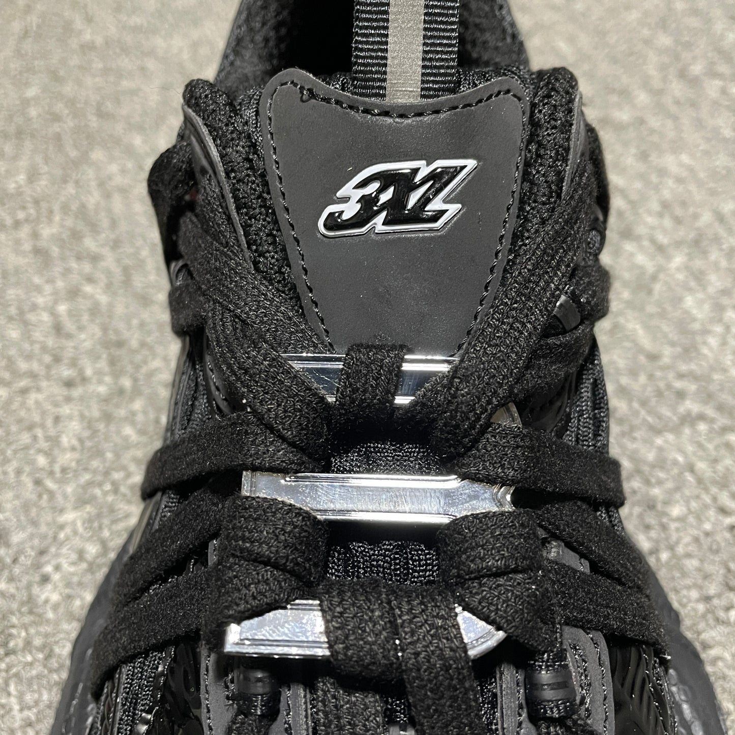 Balenciaga Men's 3xl Extreme Laces B Sneaker in Black