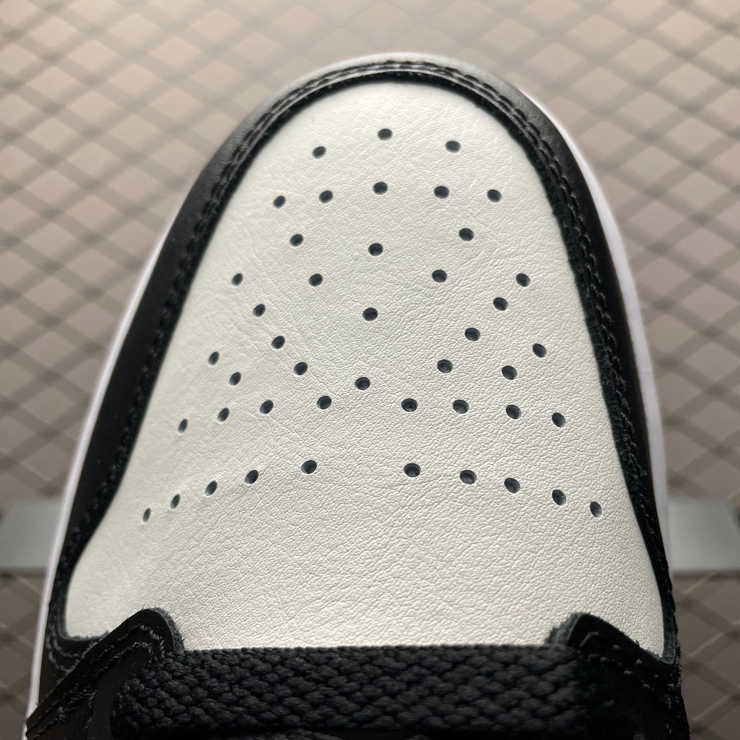 Nike Air Jordan 1 Low "Orca"