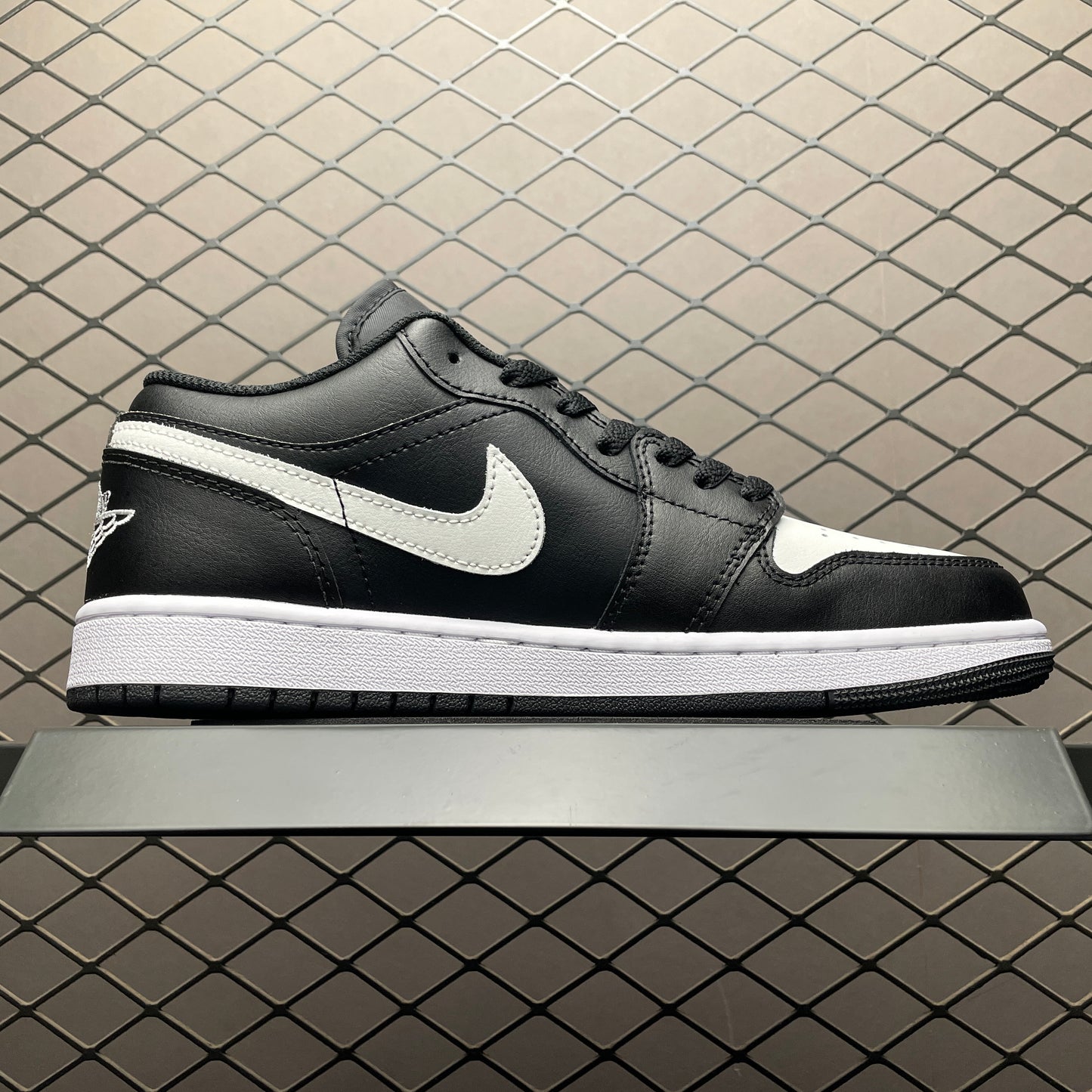 Nike Air Jordan 1 Low "Orca"
