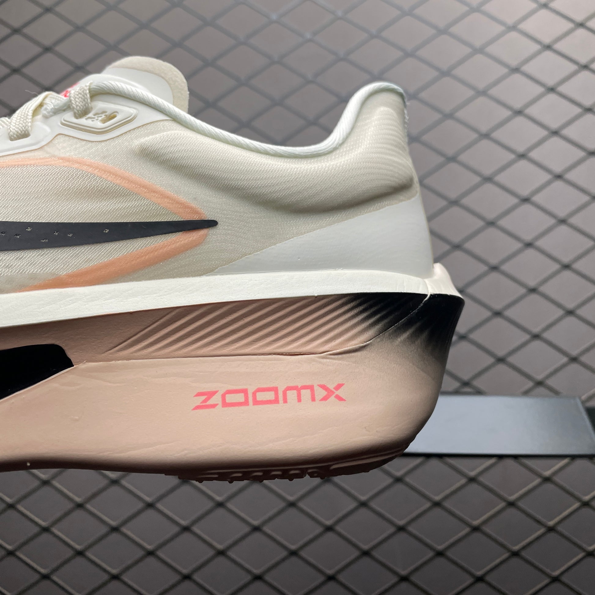 Nike Zoom Fly 6 'Pale Ivory Crimson Tint'
